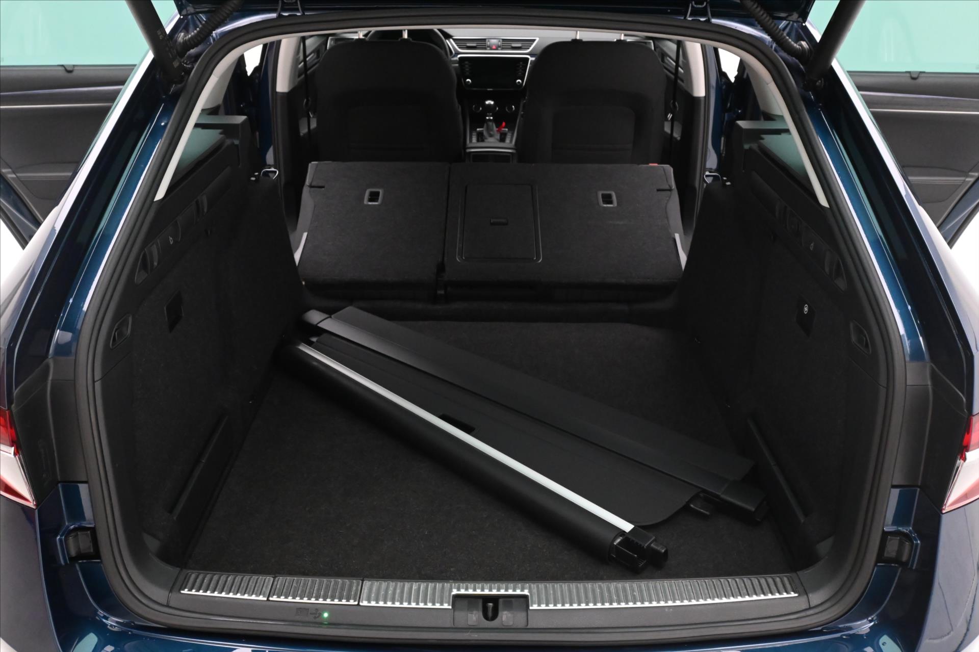 Hlavní fotografie vozu Škoda Superb 2,0 TDI 147kW DSG 4x4 STYLE Záruka až 5 let (11)