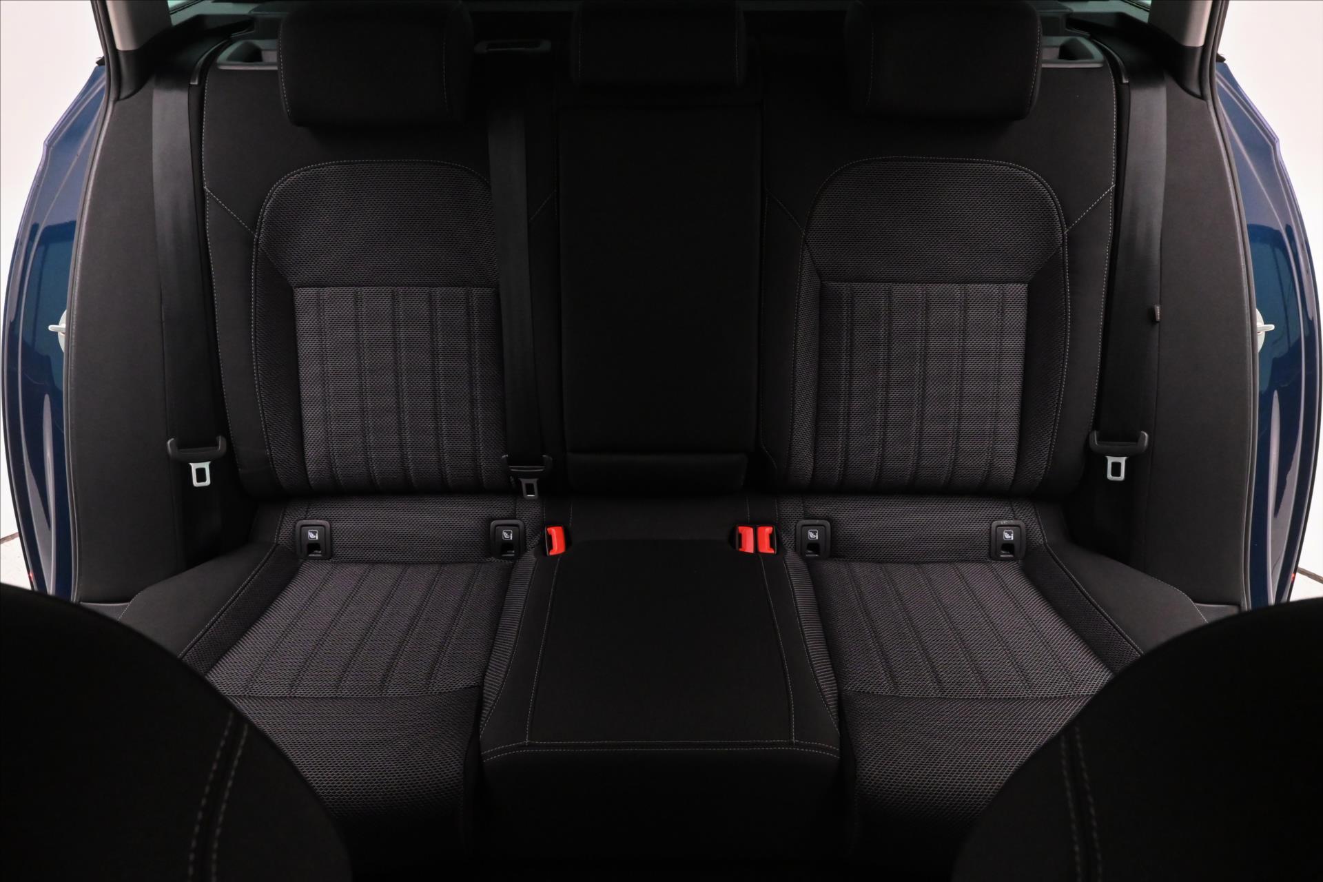 Hlavní fotografie vozu Škoda Superb 2,0 TDI 147kW DSG 4x4 STYLE Záruka až 5 let (28)