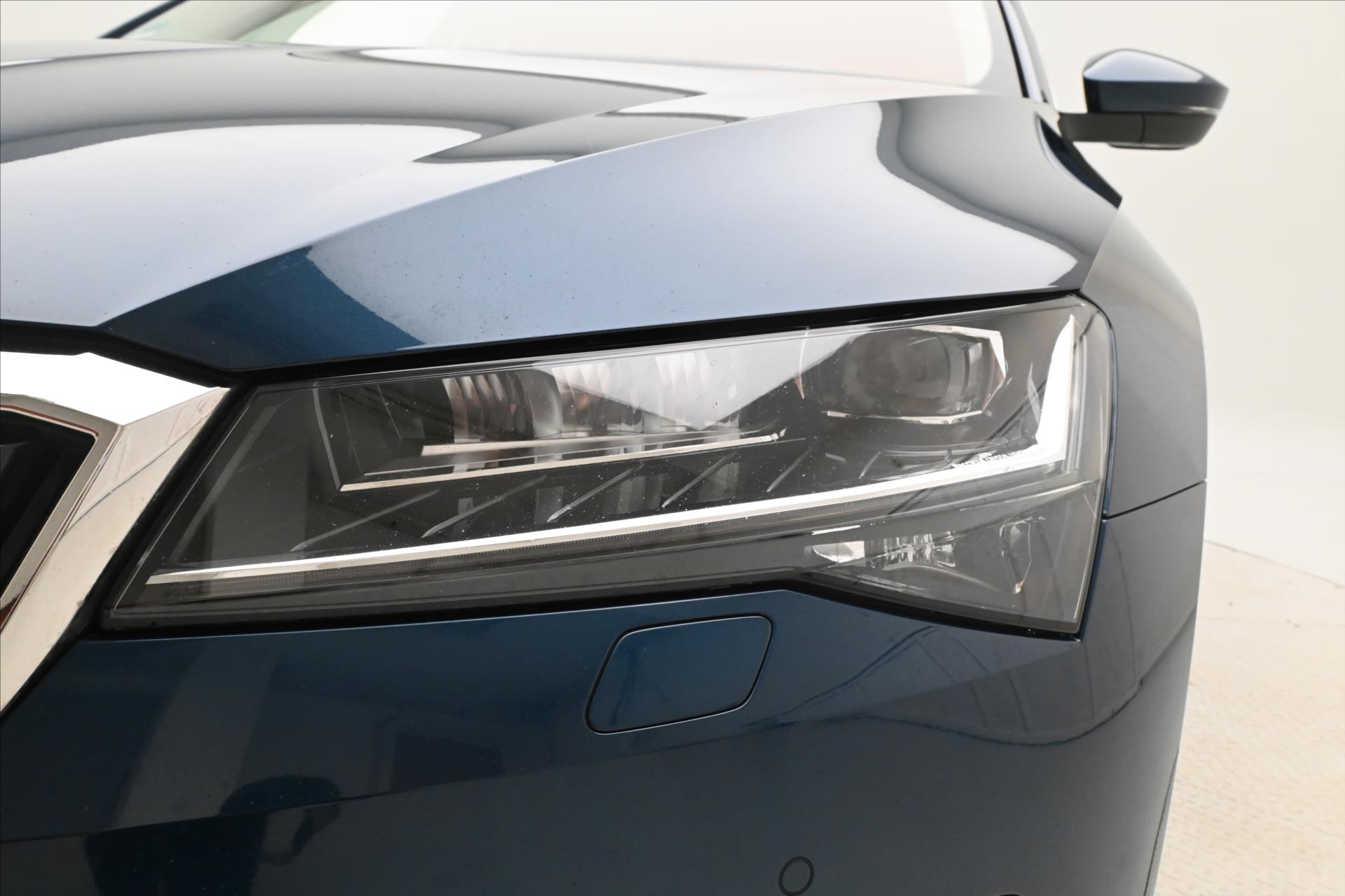 Hlavní fotografie vozu Škoda Superb 2,0 TDI 147kW DSG 4x4 STYLE Záruka až 5 let (30)