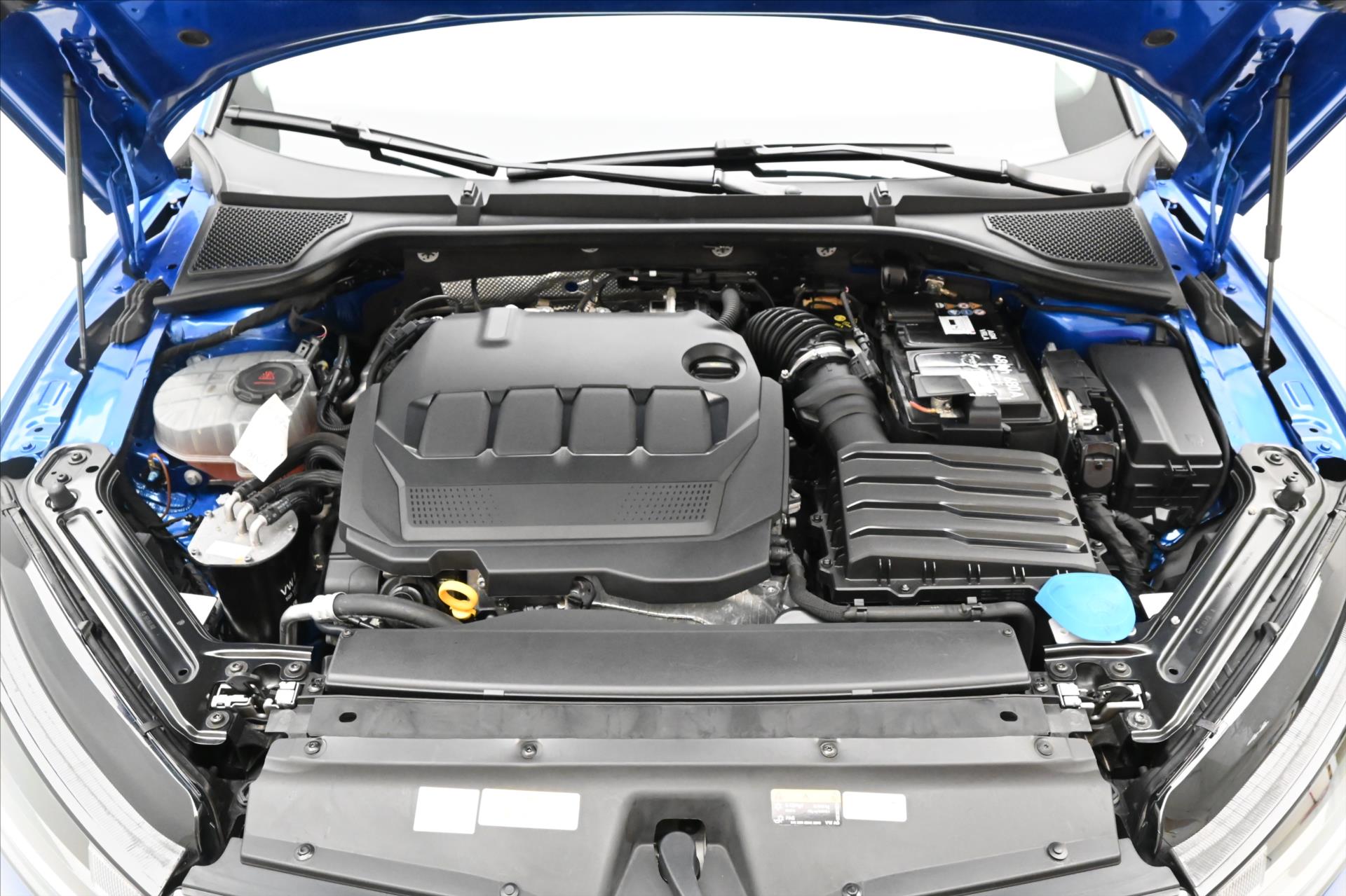 Hlavní fotografie vozu Škoda Octavia 2,0 TDI 110 kW DSG Style Záruka až 5 let (9)