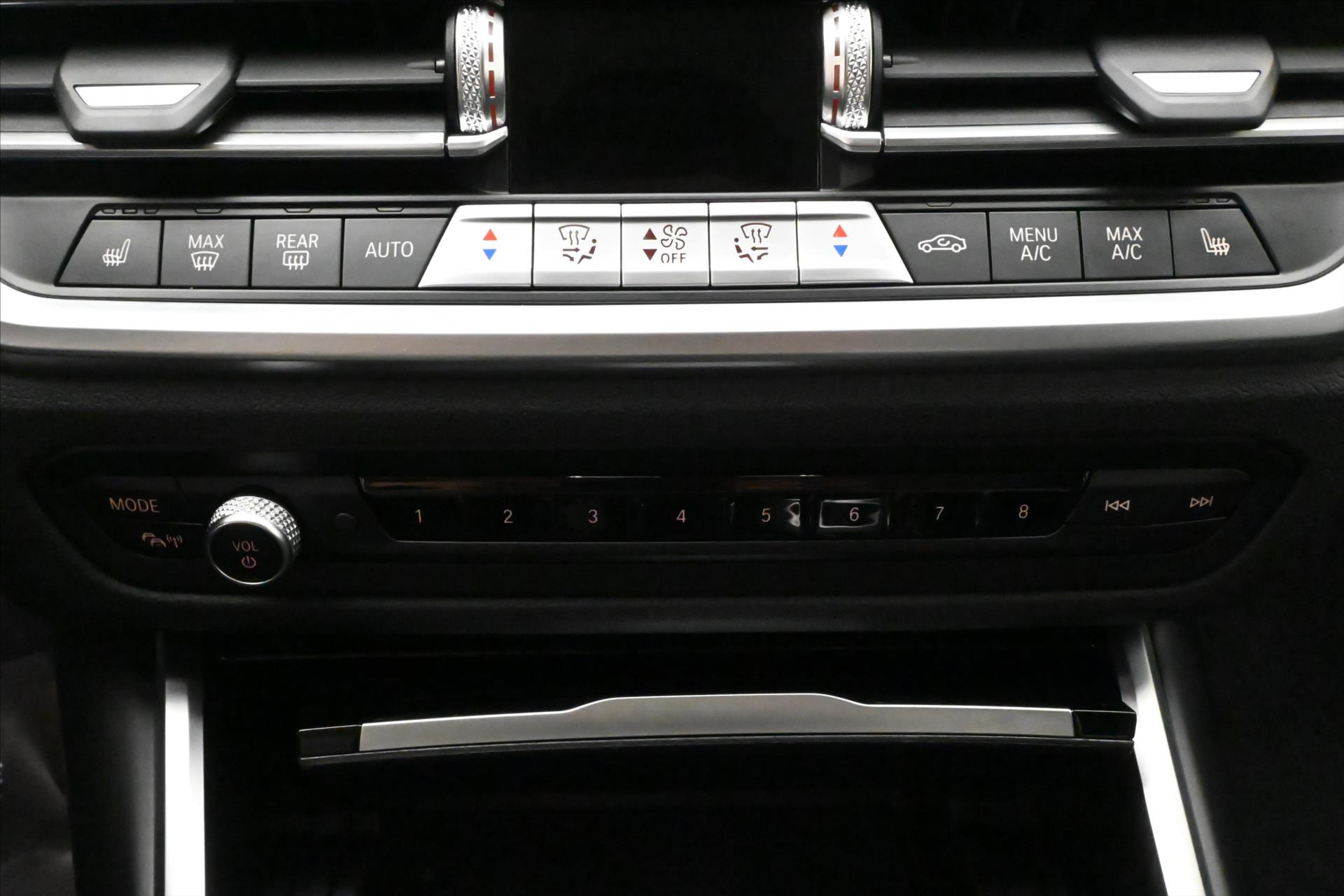 Hlavní fotografie vozu BMW Řada 3 2,0 320d 140kW Steptronic Záruka až 5 let (20)