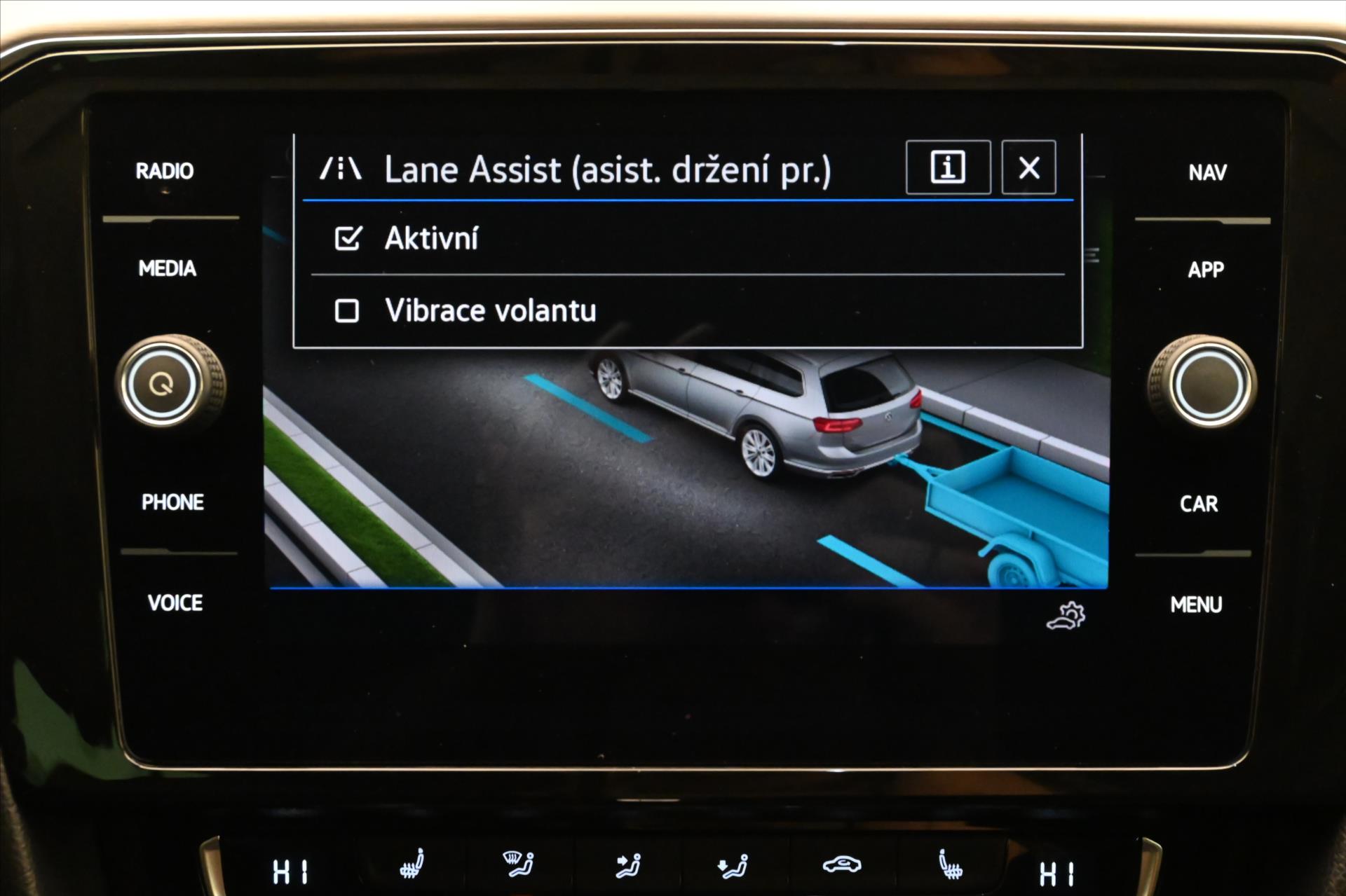 Hlavní fotografie vozu Volkswagen Passat 1,5 TSI 110 kW DSG ELEGANCE Záruka až 5 let (23)