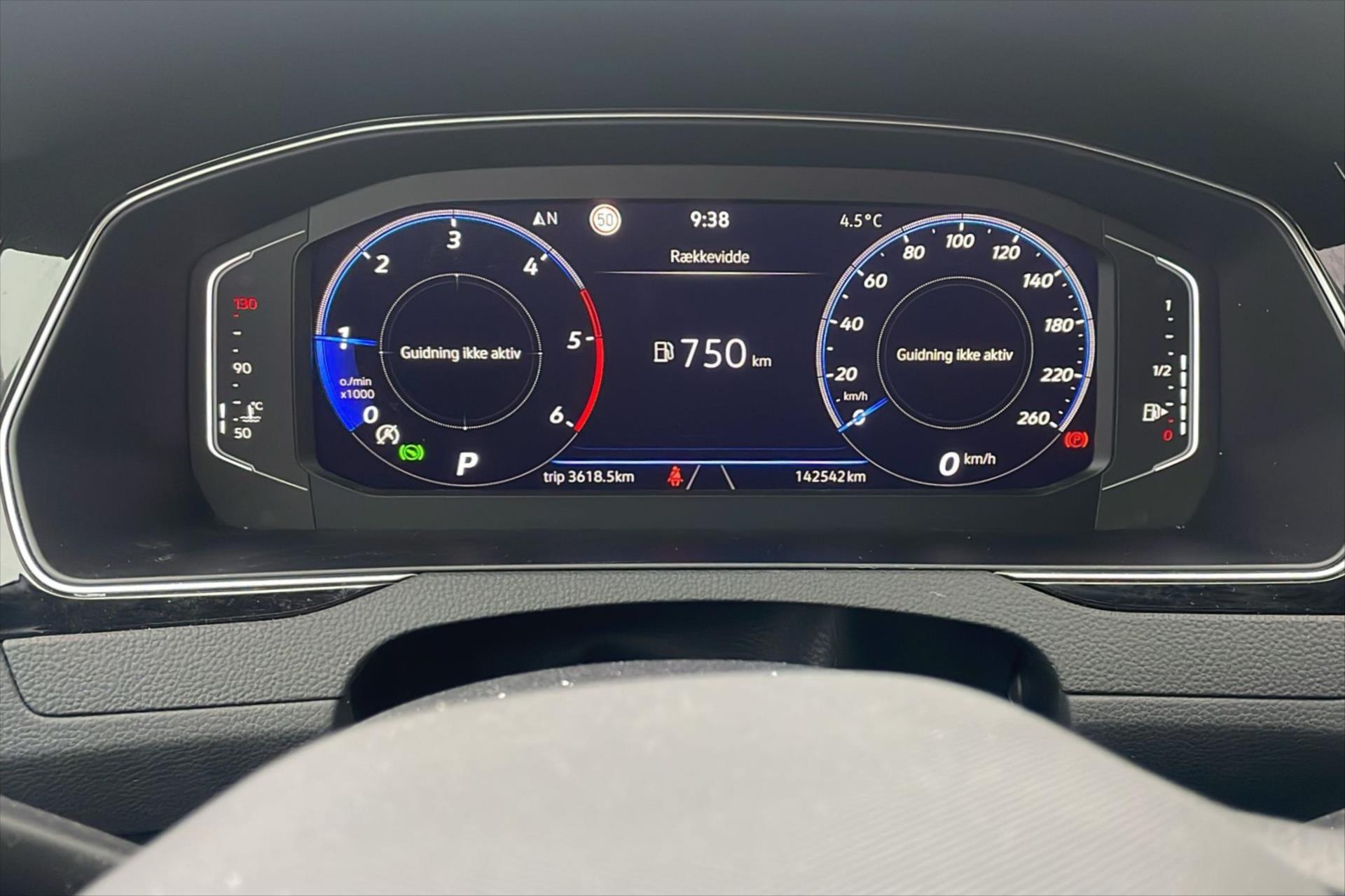 Main photo of the car Volkswagen Passat 2.0 TDI 110kW DSG BUSINESS CAR WE ARE PREPARING FOR SALE (3)