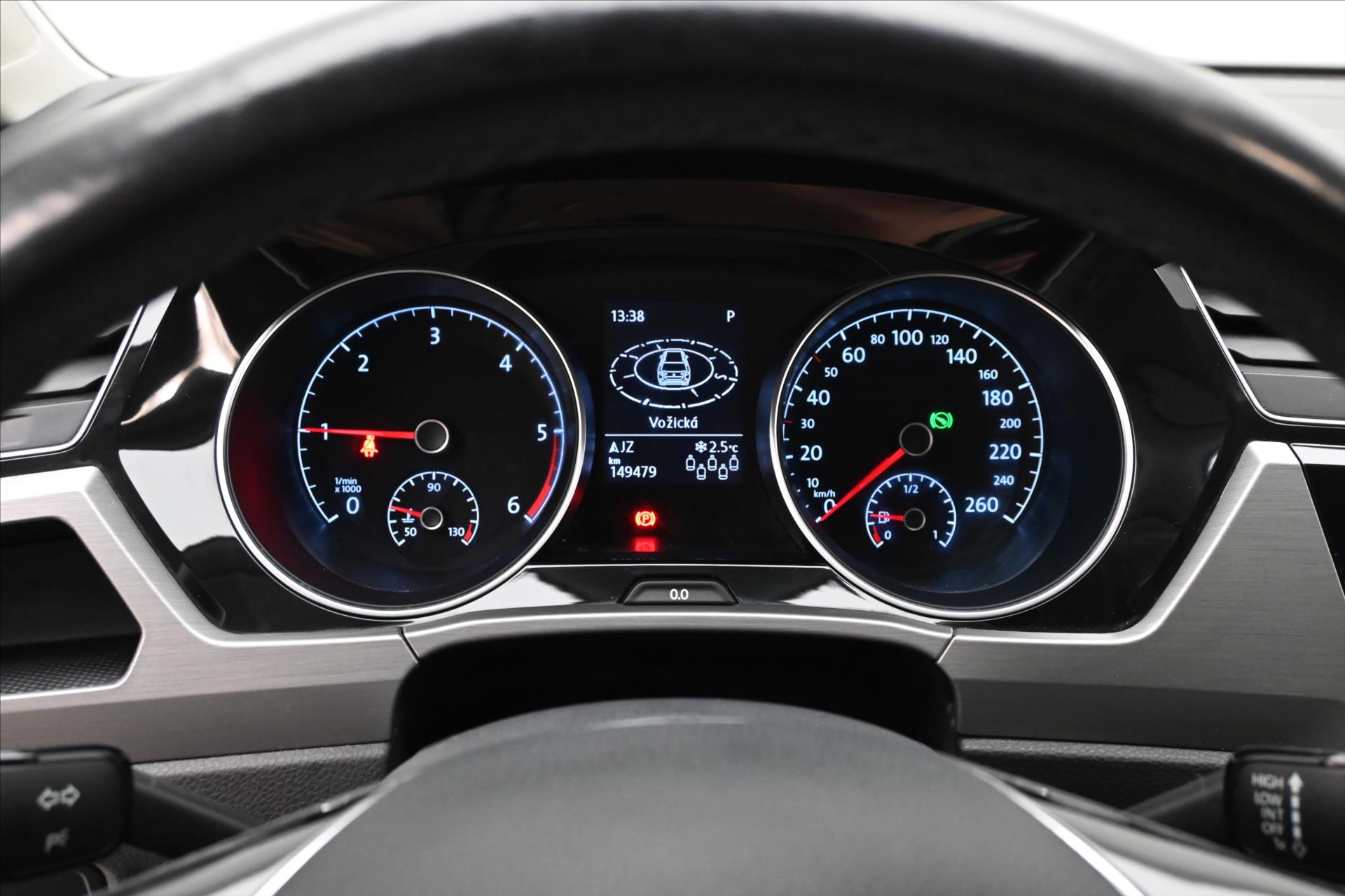 Hlavní fotografie vozu Volkswagen Touran 2,0 TDI 110 kW DSG Comfortline 7/Míst Záruka až 5 let (17)