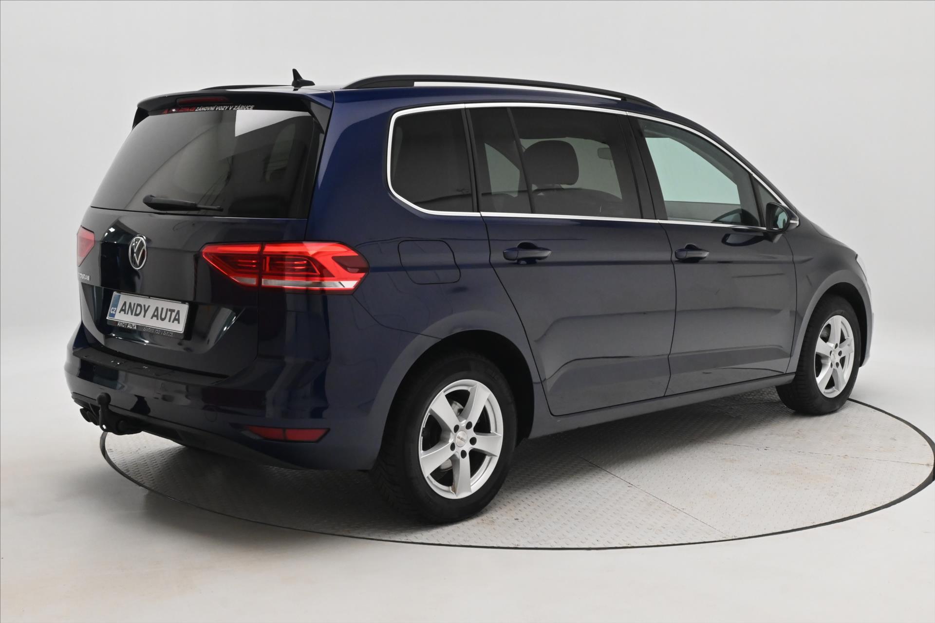 Hlavní fotografie vozu Volkswagen Touran 2,0 TDI 110 kW DSG Comfortline 7/Míst Záruka až 5 let (5)