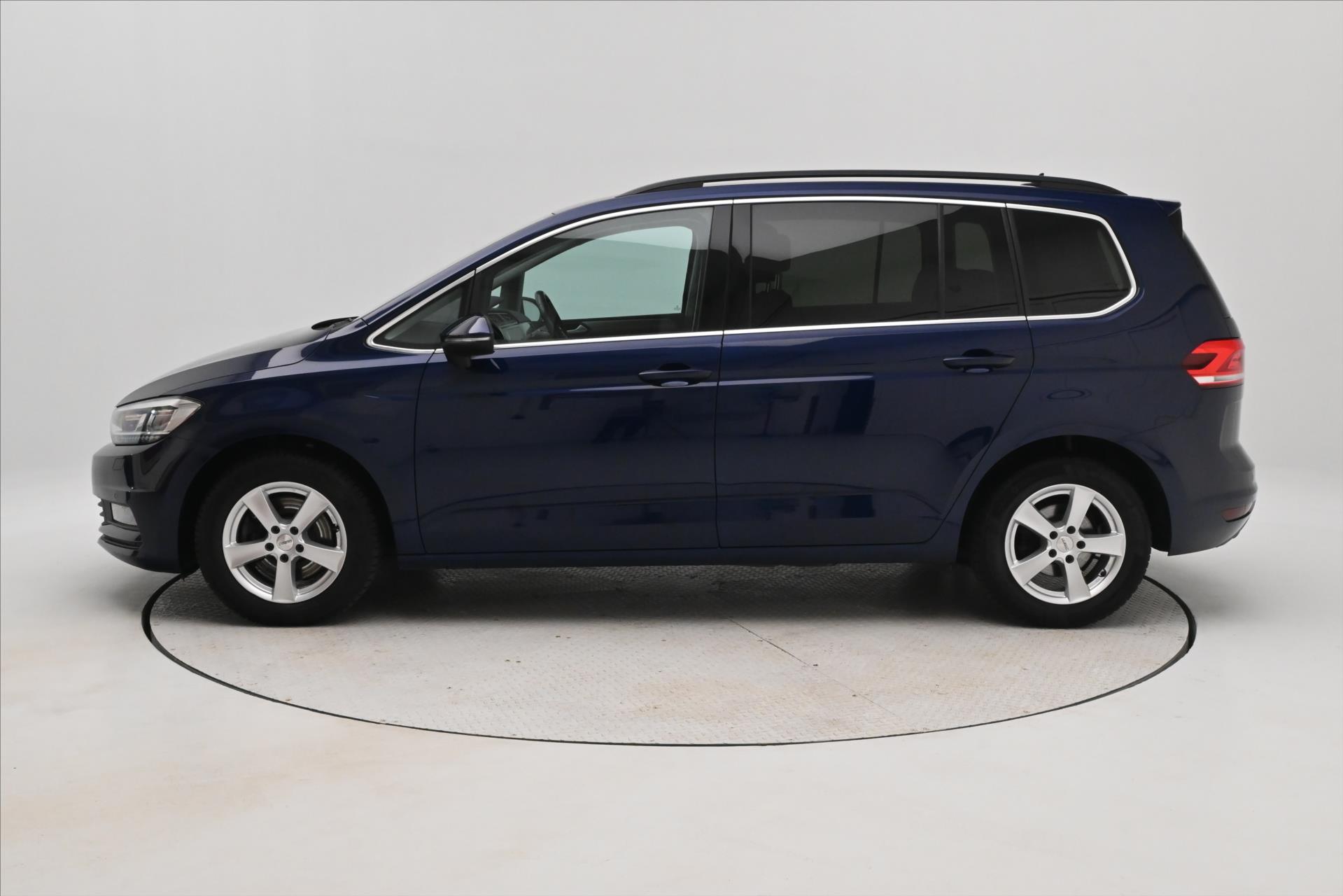 Hlavní fotografie vozu Volkswagen Touran 2,0 TDI 110 kW DSG Comfortline 7/Míst Záruka až 5 let (8)