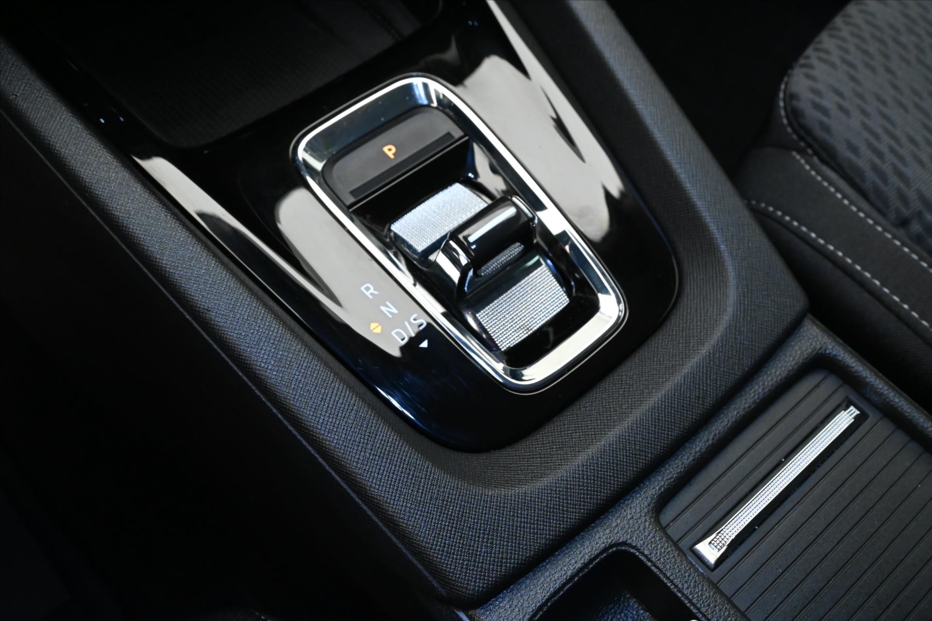 Hlavní fotografie vozu Škoda Octavia 2,0 TDI 110 kW DSG Style Záruka až 5 let (24)