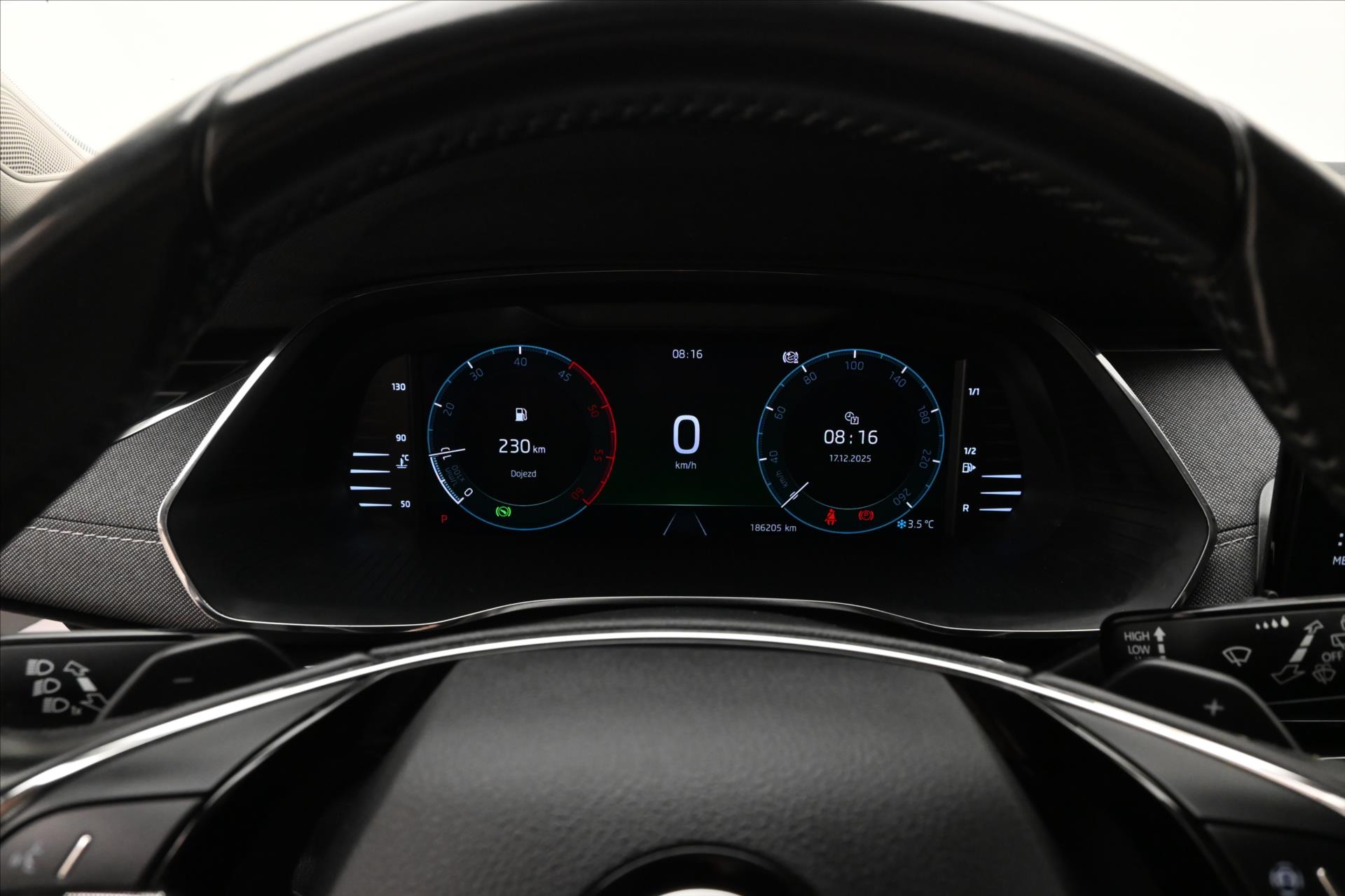 Hlavní fotografie vozu Škoda Octavia 2,0 TDI 110 kW DSG Style Záruka až 5 let (16)