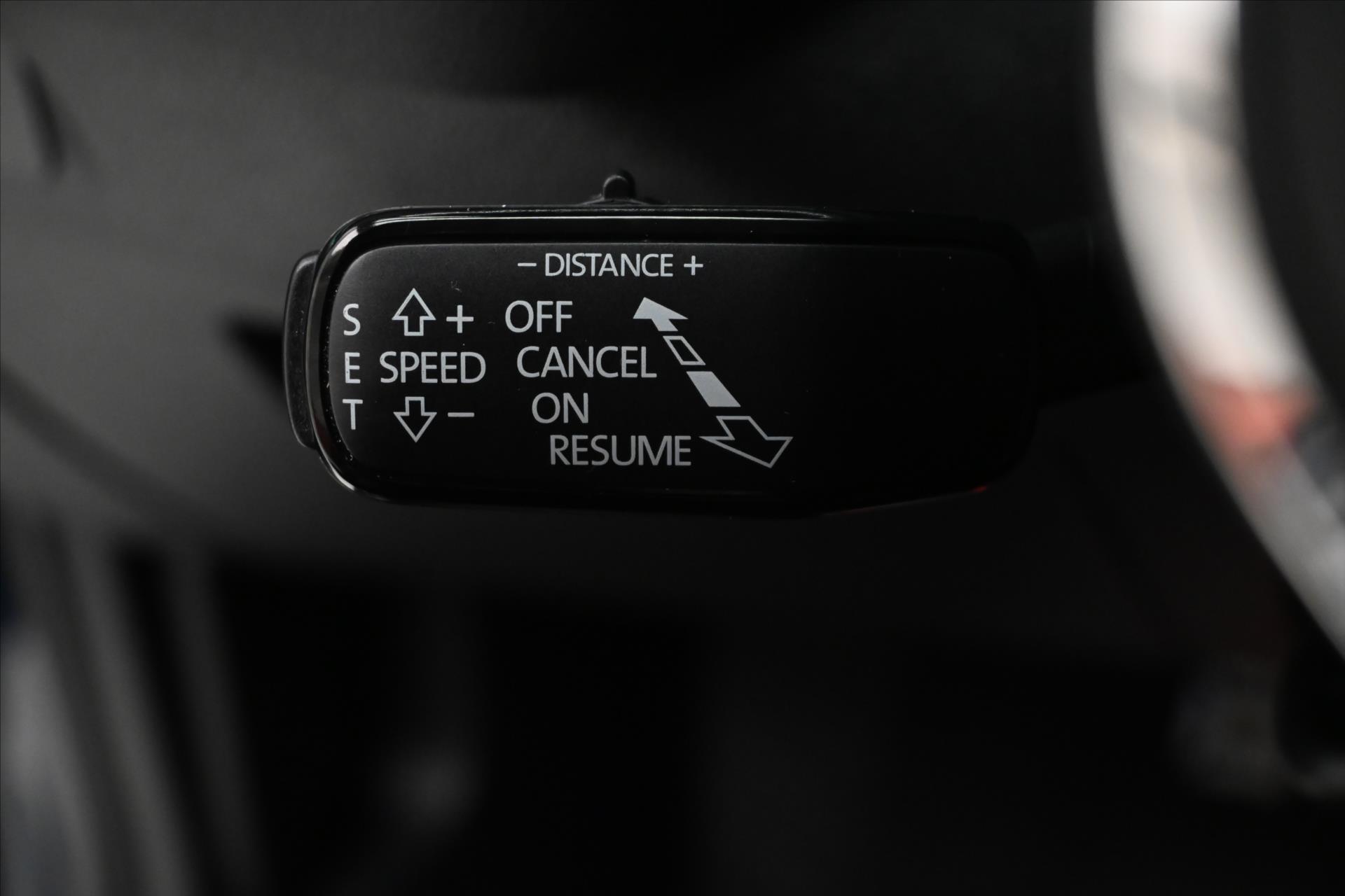 Hlavní fotografie vozu Škoda Octavia 2,0 TDI 110 kW DSG Style Záruka až 5 let (23)