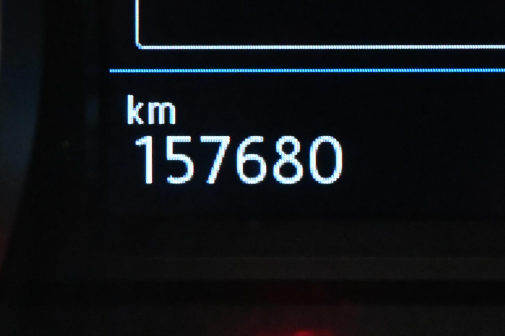 Hlavní fotografie vozu Volkswagen Passat 2,0 TDI 110 kW DSG Business Záruka až 5 let (17)