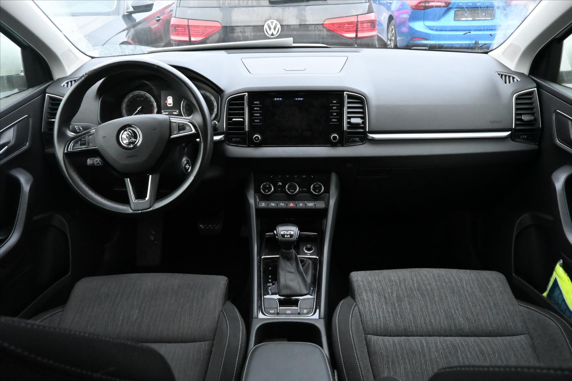 Hlavní fotografie vozu Škoda Karoq 2,0 TDI 110 kW 4x4 DSG Style VŮZ PŘIPRAVUJEME K PRODEJ (3)