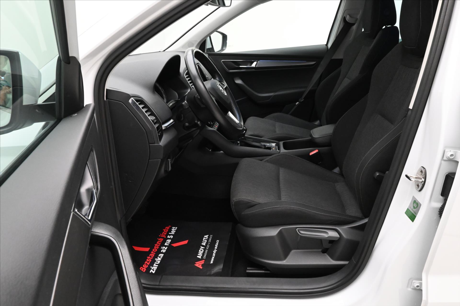 Hlavní fotografie vozu Škoda Karoq 2,0 TDI 110kW 4x4 DSG Style Záruka až 5 let (13)