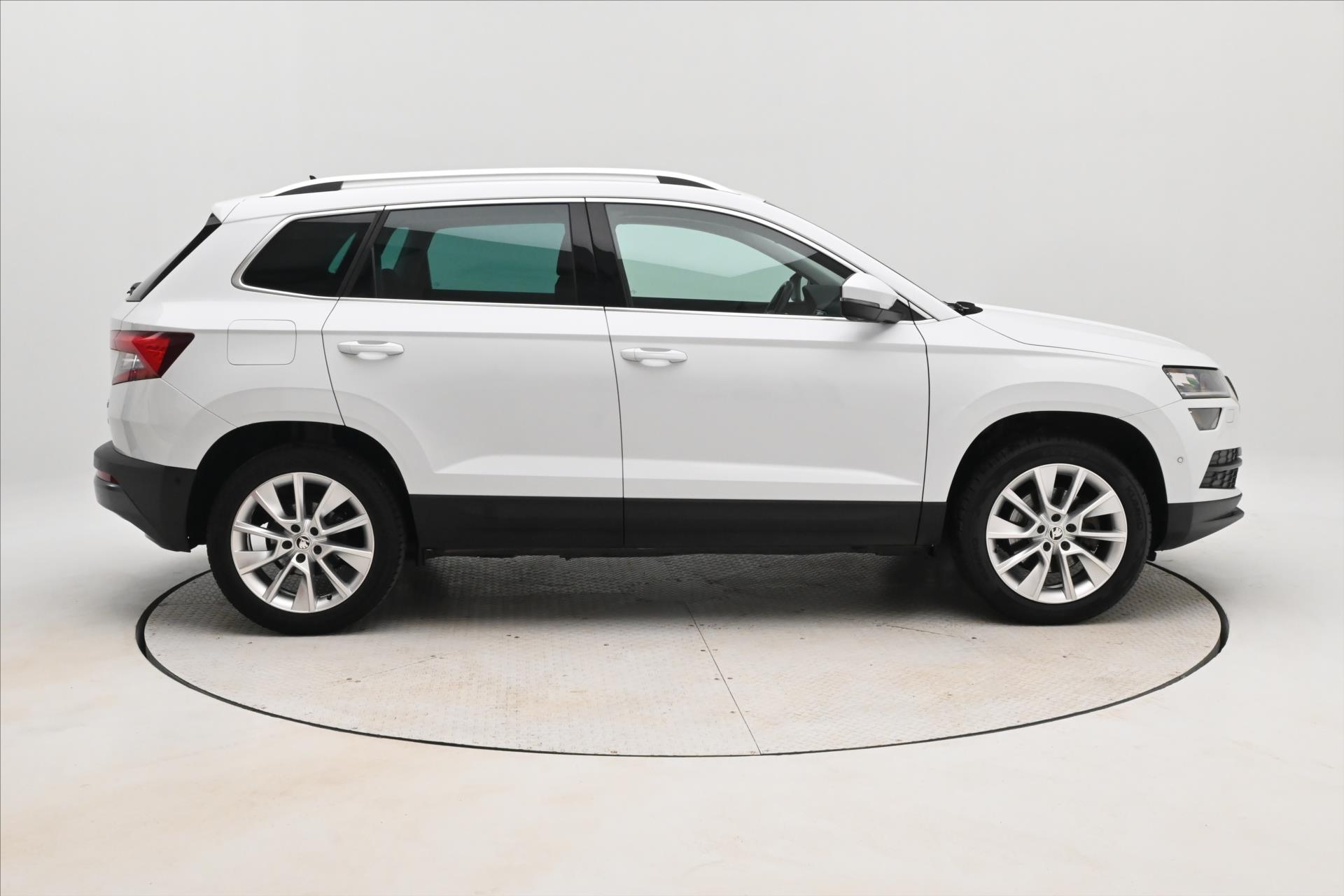 Hlavní fotografie vozu Škoda Karoq 2,0 TDI 110kW 4x4 DSG Style Záruka až 5 let (4)