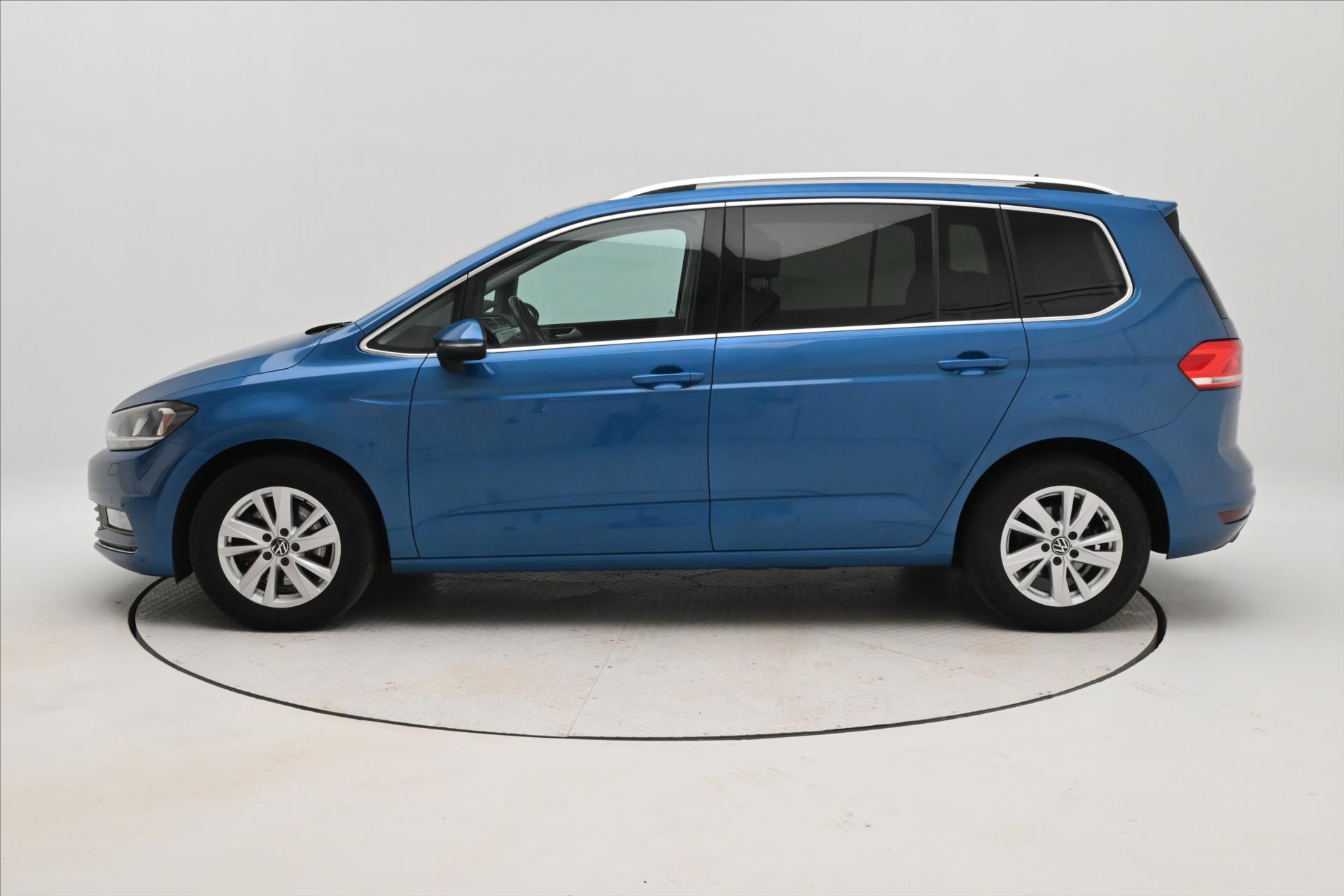 Hlavní fotografie vozu Volkswagen Touran 2,0 TDI 110 KW DSG Highline 7/Míst Záruka až 5 let (8)