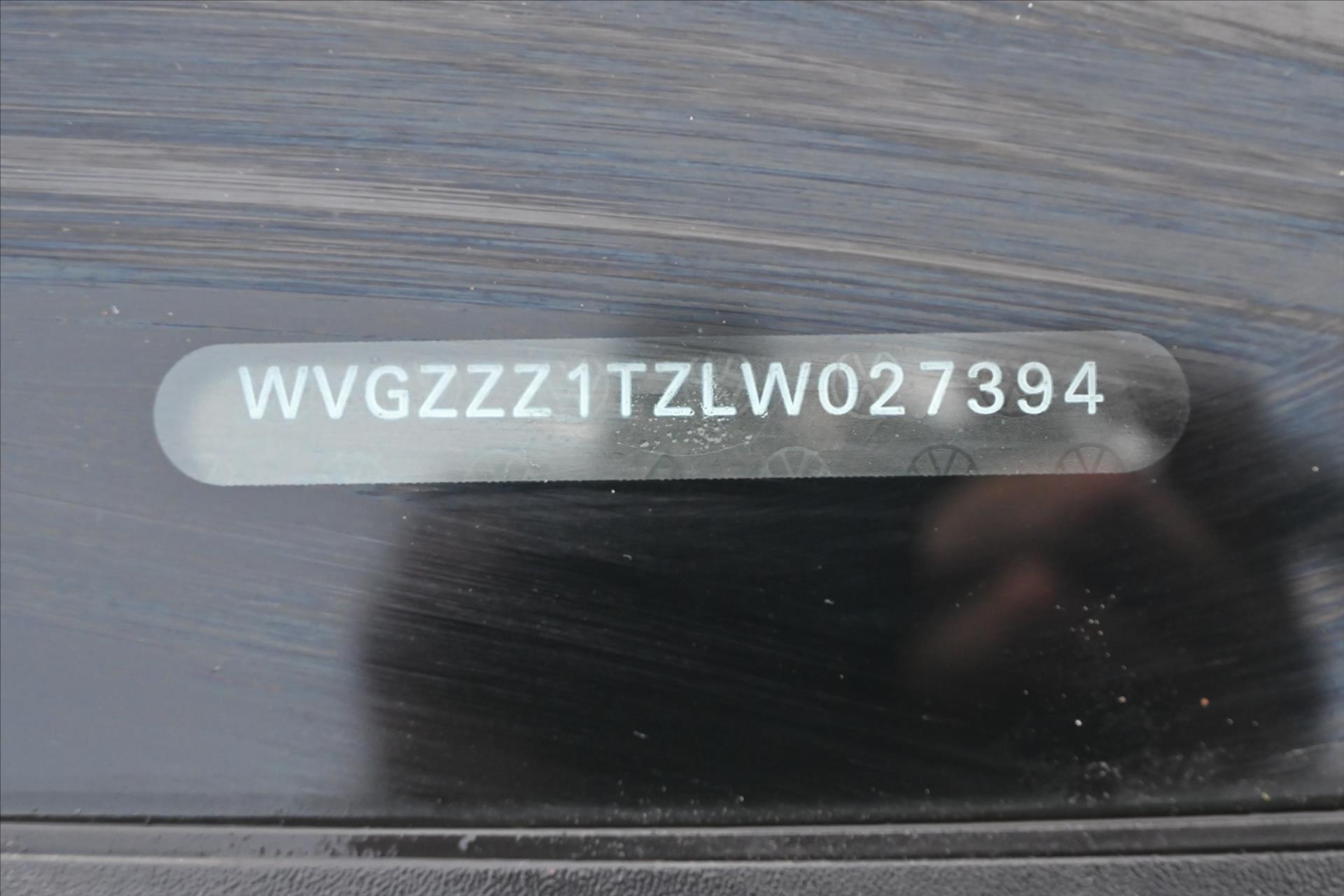 Main photo of the car Volkswagen Touran 2.0 TDI 110 kW DSG Highline 7-seater WE ARE PREPARING THE CAR FOR P (2)