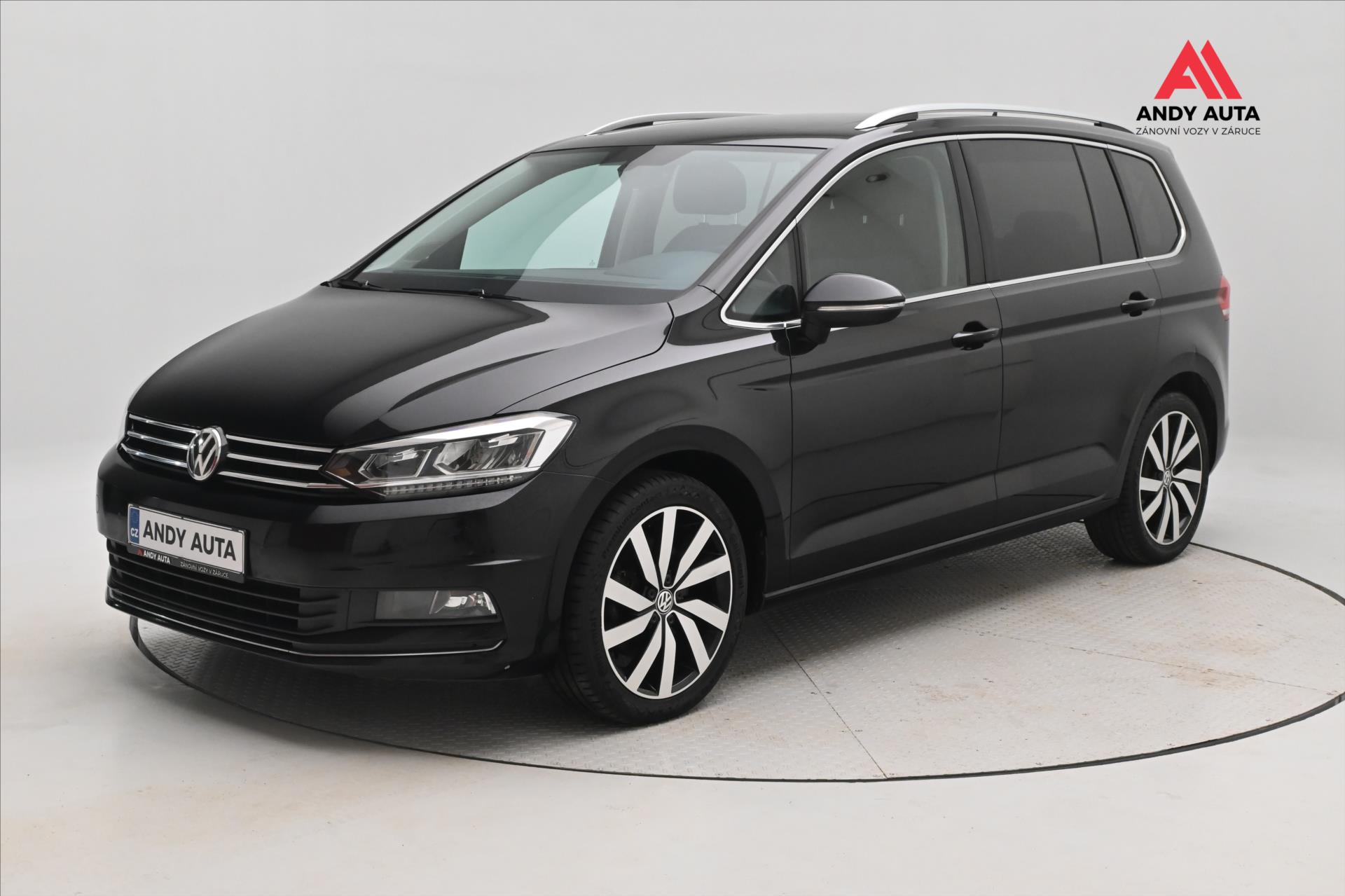 Hlavní fotografie vozu Volkswagen Touran 2,0 TDI 110kW DSG Highline 7míst Záruka až 5 let (1)