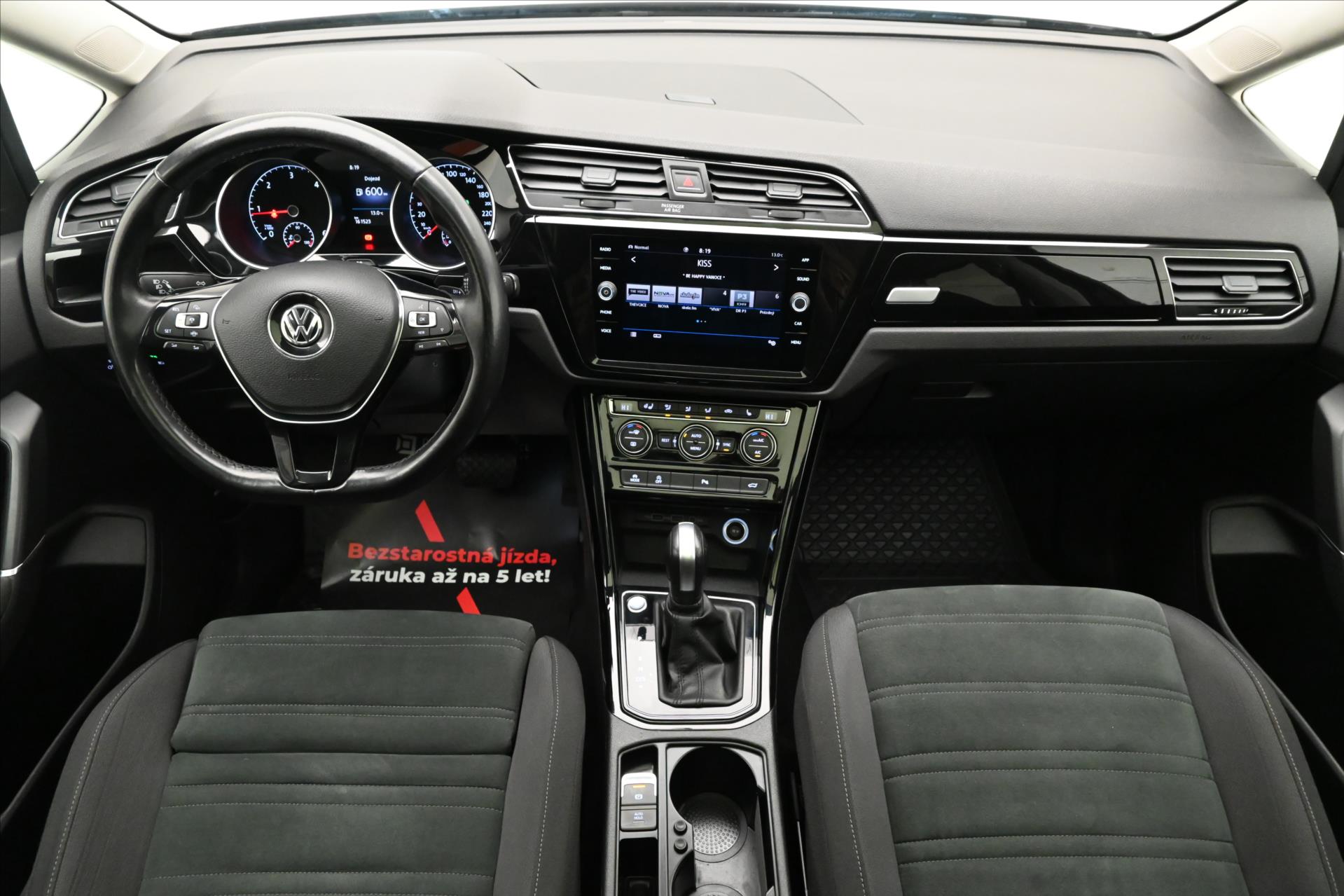 Hlavní fotografie vozu Volkswagen Touran 2,0 TDI 110kW DSG Highline 7míst Záruka až 5 let (16)