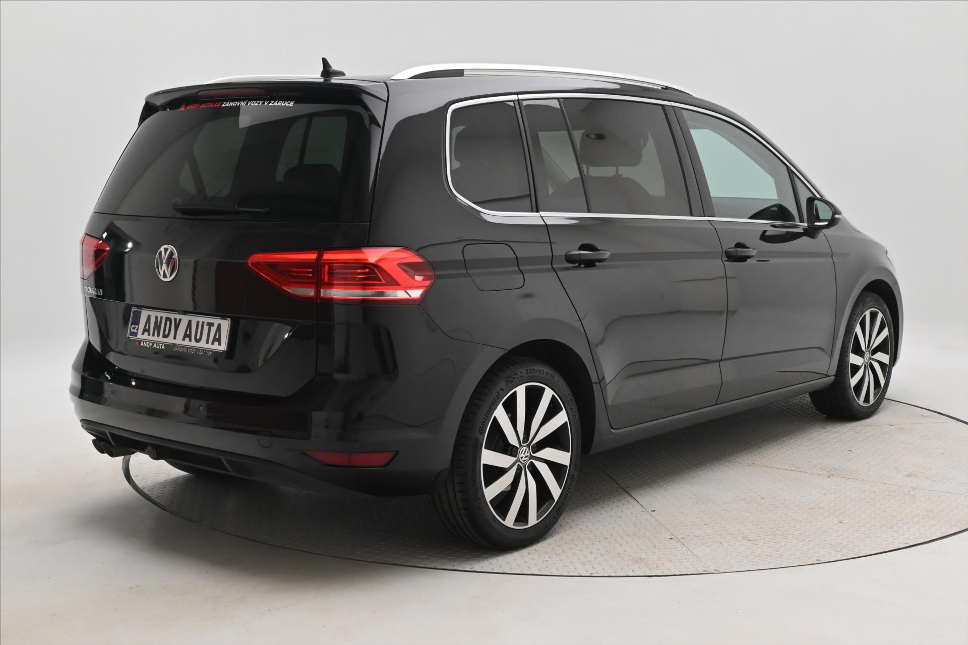 Hlavní fotografie vozu Volkswagen Touran 2,0 TDI 110kW DSG Highline 7míst Záruka až 5 let (5)