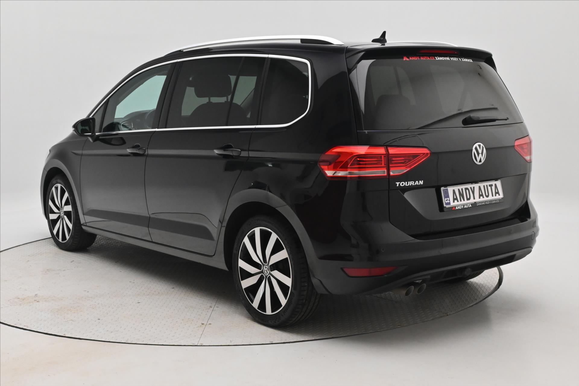 Hlavní fotografie vozu Volkswagen Touran 2,0 TDI 110kW DSG Highline 7míst Záruka až 5 let (7)