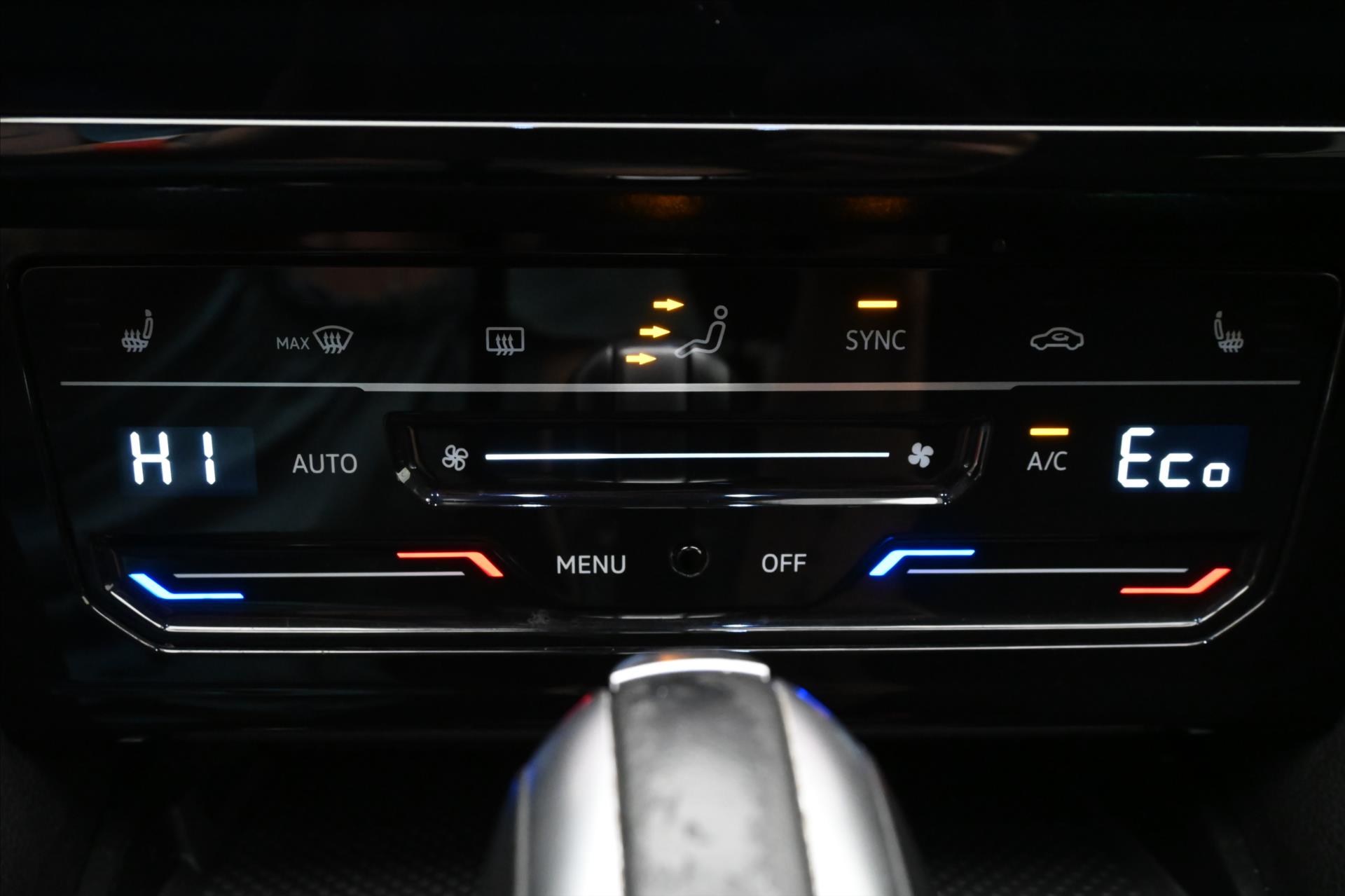 Hlavní fotografie vozu Volkswagen Passat 1,4 GTE 160 kW DSG Záruka až 5 let (22)