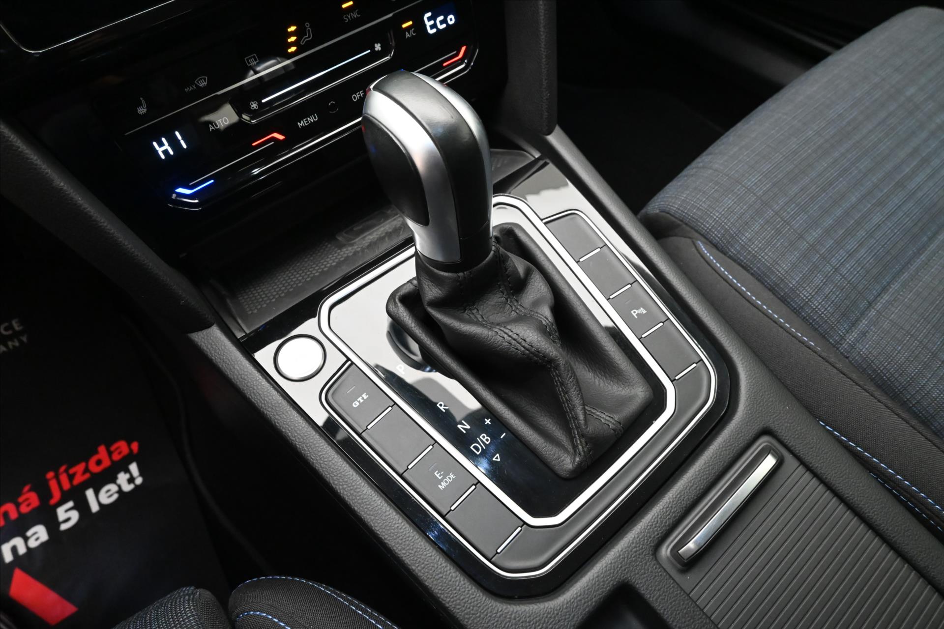 Hlavní fotografie vozu Volkswagen Passat 1,4 GTE 160 kW DSG Sport Záruka až 5 let (24)