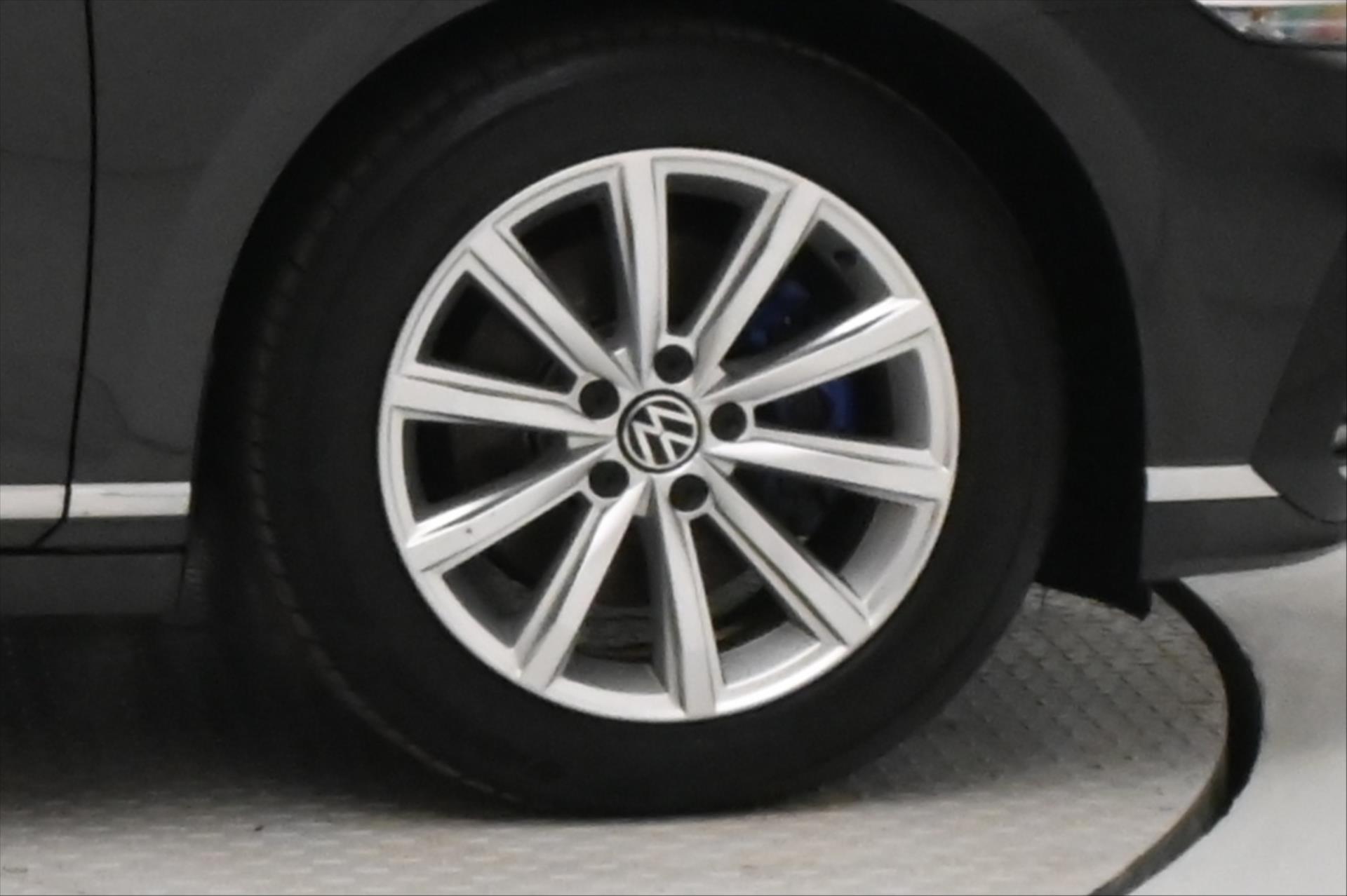 Main photo of the car Volkswagen Passat 1.4 GTE 160 kW DSG Sport Warranty up to 5 years (33)