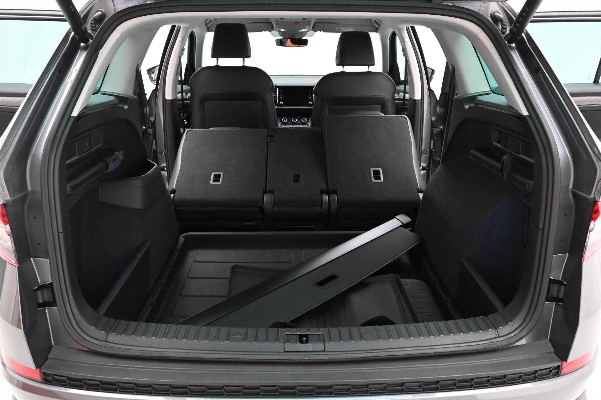 Hlavní fotografie vozu Škoda Kodiaq 2,0 TDI 110kW DSG Style Záruka až 5 let (11)