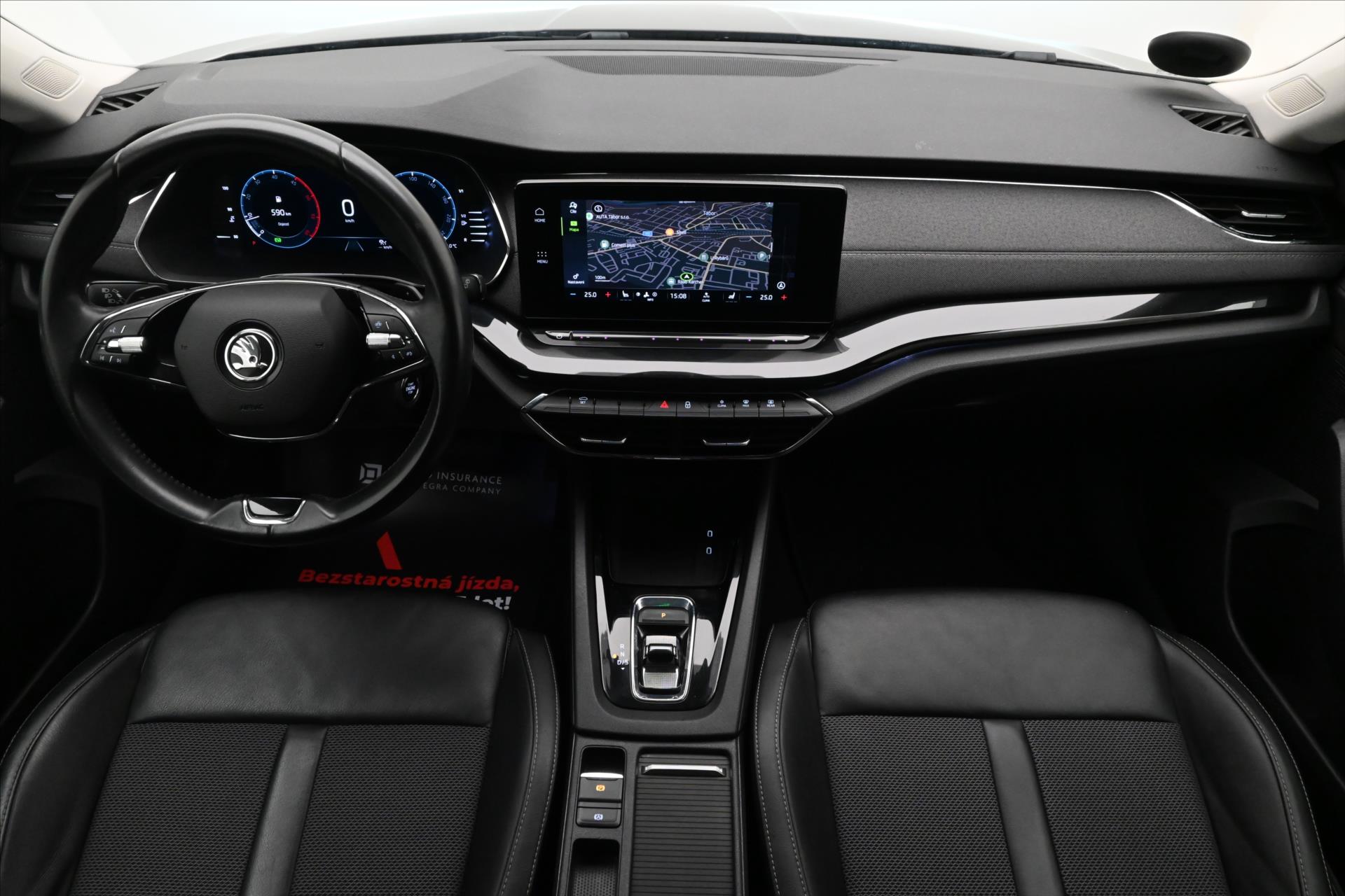 Hlavní fotografie vozu Škoda Octavia 2,0 TDI 110 kW DSG Style Záruka až 5 let (15)