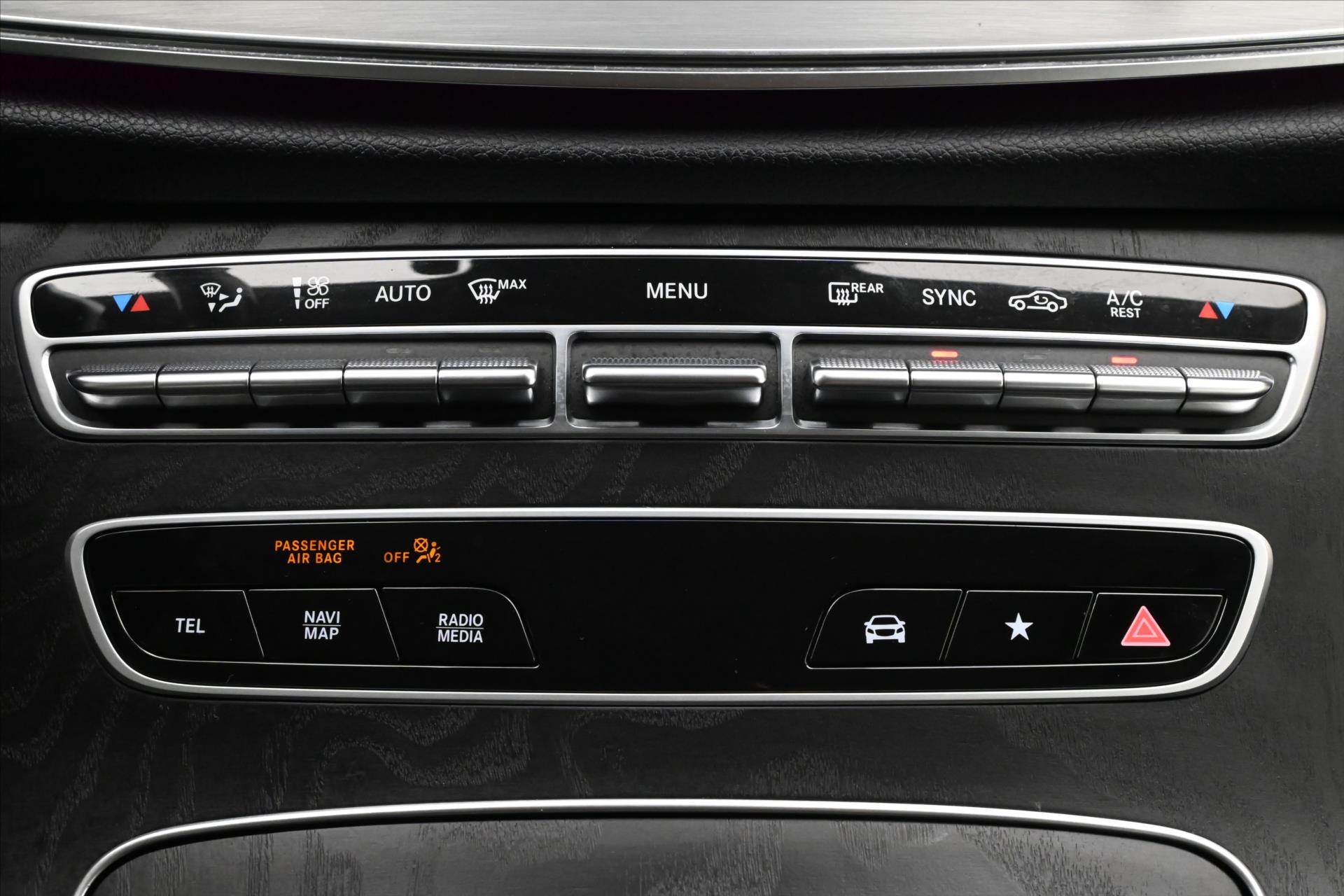 Hlavní fotografie vozu Mercedes-Benz Třídy E 2,0 220d 147 kW 9G-Tronic Avantgarde Záruka až 5 let (20)