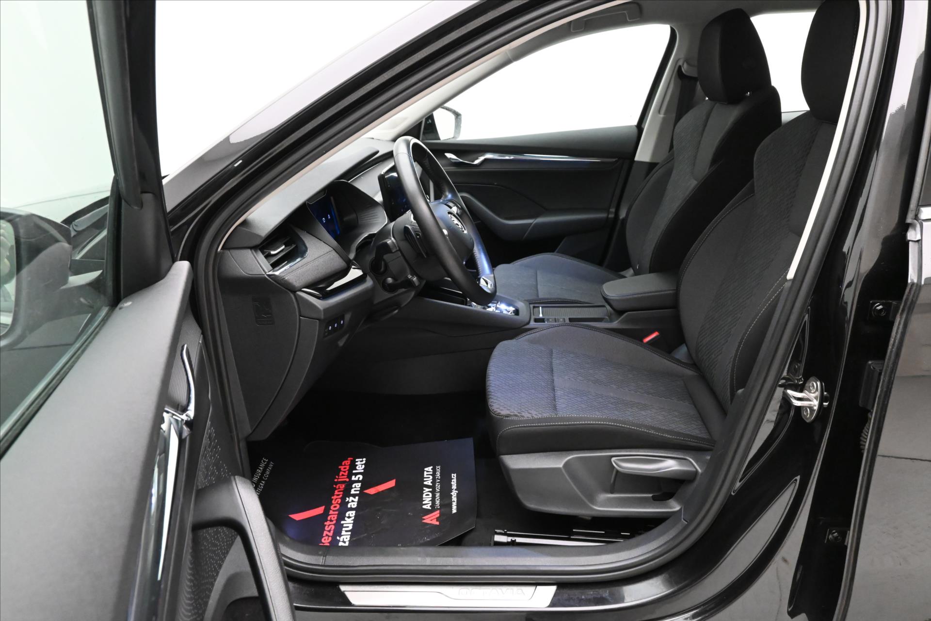 Hlavní fotografie vozu Škoda Octavia 2,0 TDI 110 kW DSG Style Záruka až 5 let (13)