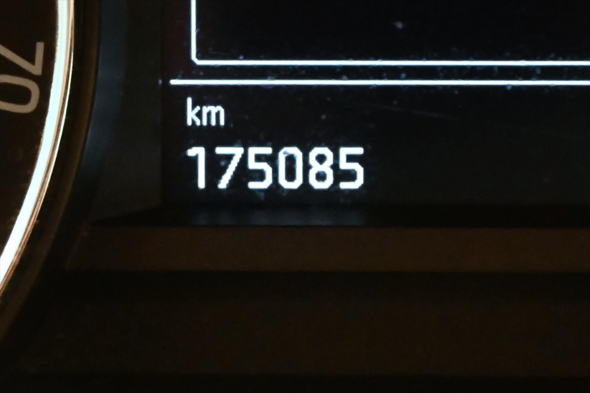 Hlavní fotografie vozu Škoda Fabia 1,0 TSI 70 kW Ambition Tažné Záruka až 5 let (17)