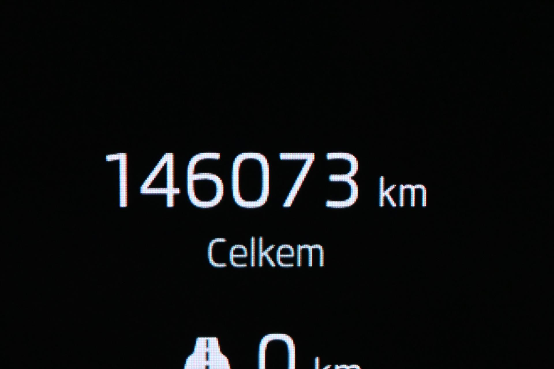 Hlavní fotografie vozu Škoda Octavia 2,0 TDI 110kW DSG Ambition Záruka až 5 let (17)