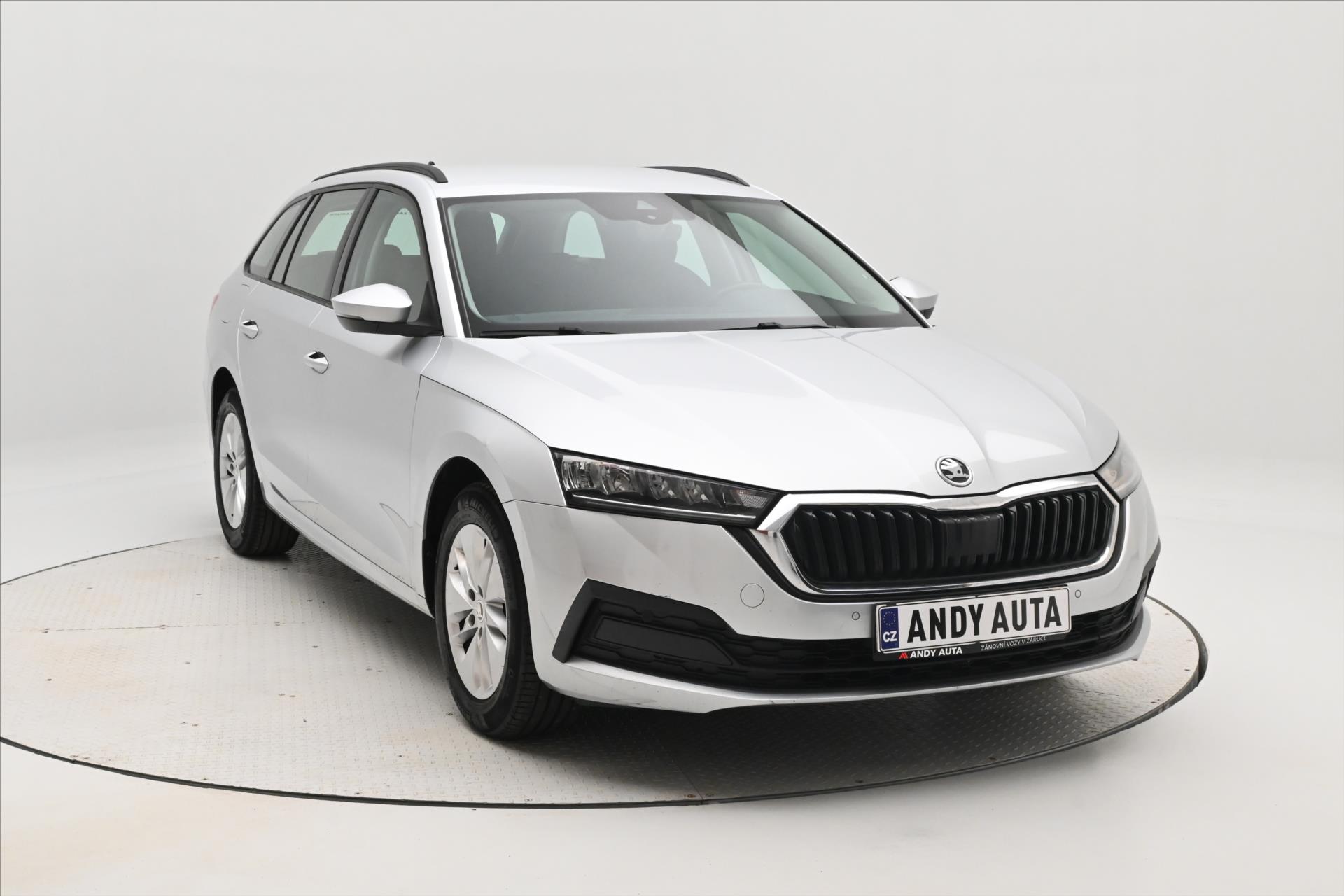 Hlavní fotografie vozu Škoda Octavia 2,0 TDI 110kW DSG Ambition Záruka až 5 let (3)