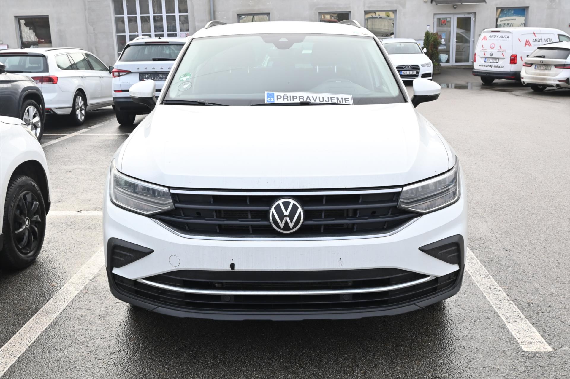 Hlavní fotografie vozu Volkswagen Tiguan 2,0 TDi 110kW DSG Life VŮZ PŘIPRAVUJEME K PRODEJI (1)