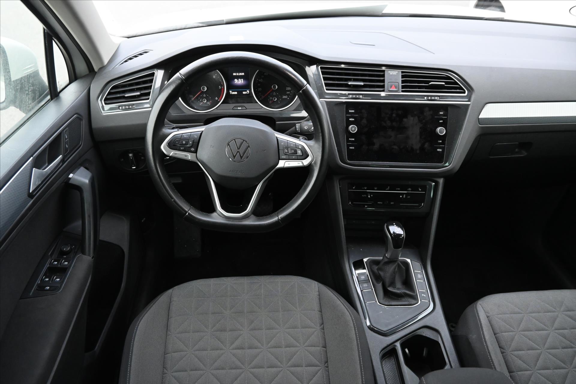 Hlavní fotografie vozu Volkswagen Tiguan 2,0 TDi 110kW DSG Life VŮZ PŘIPRAVUJEME K PRODEJI (3)