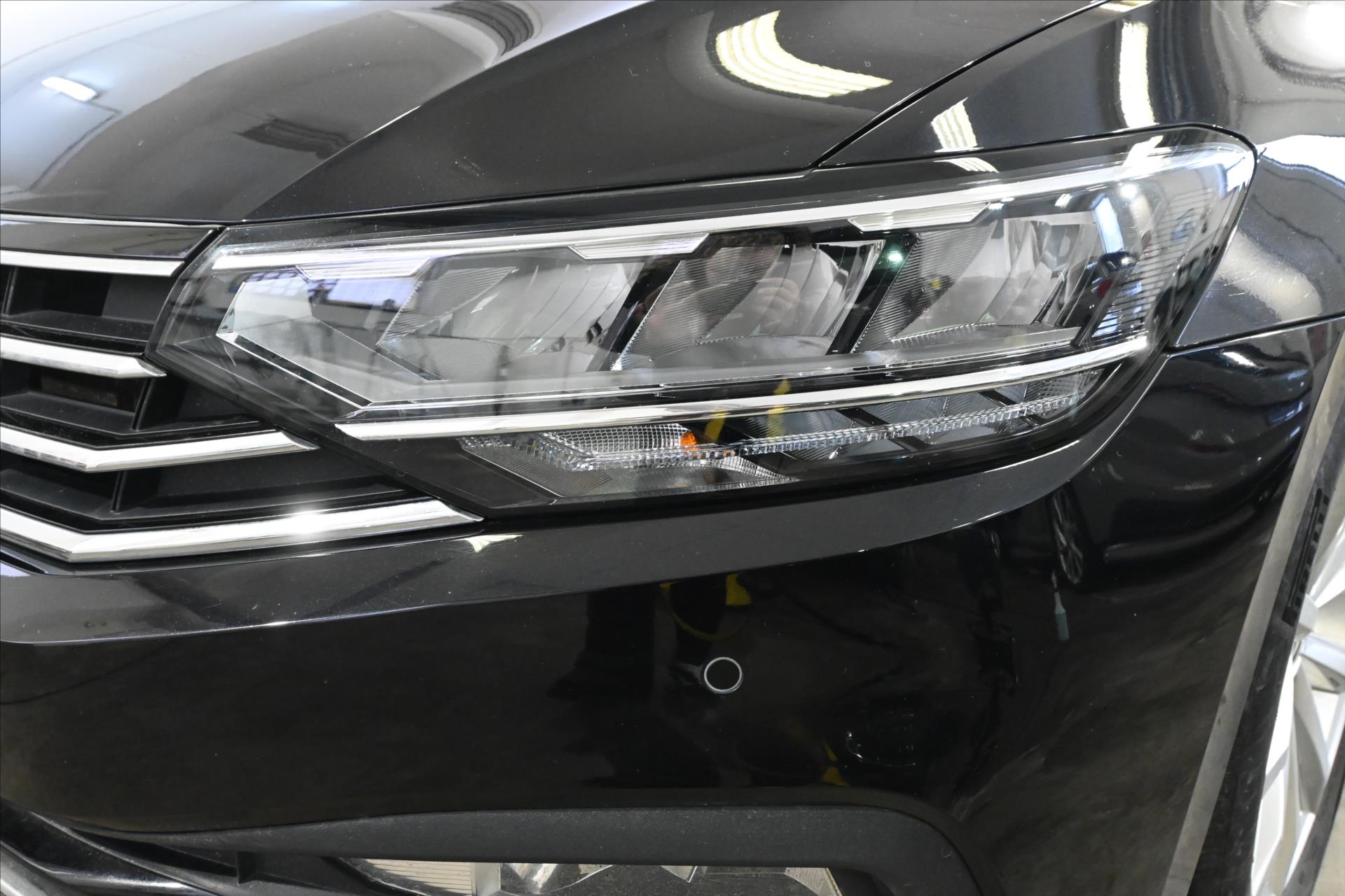 Hlavní fotografie vozu Volkswagen Passat 2,0 TDI 110 kW Business Záruka až 5 let (29)