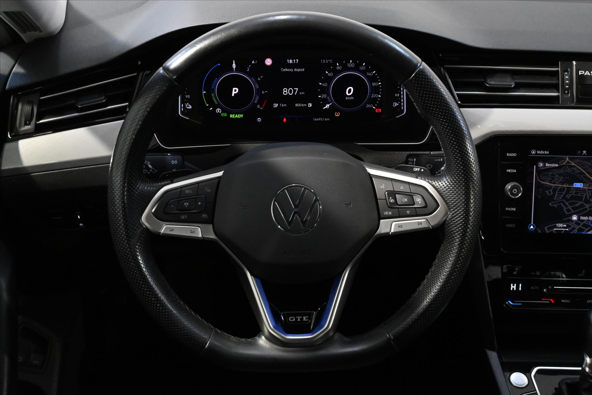 Hlavní fotografie vozu Volkswagen Passat 1,4 GTE 160 kW DSG Plug-IN Hybrid Záruka až 5 let (18)