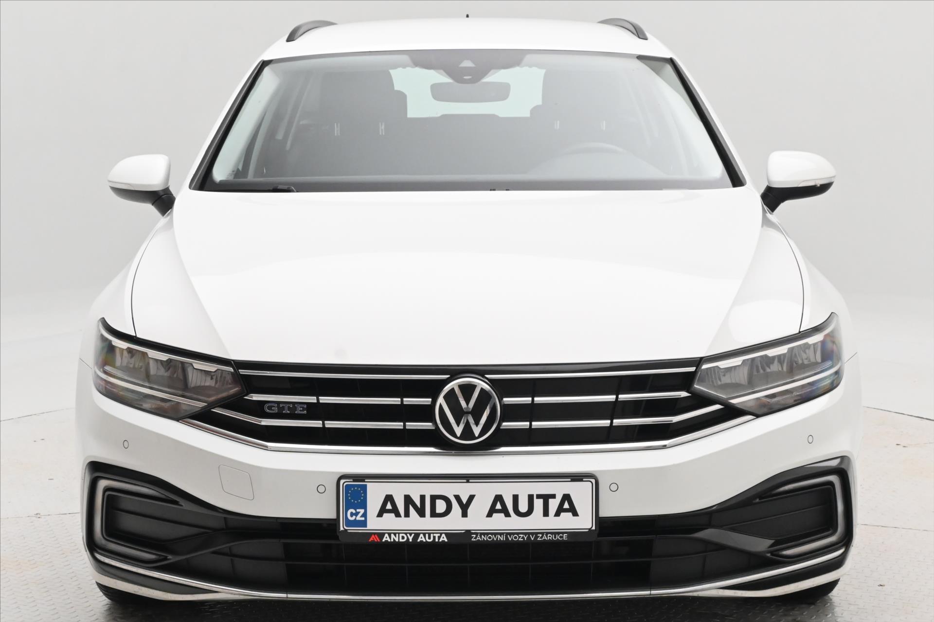 Hlavní fotografie vozu Volkswagen Passat 1,4 GTE 160 kW PHEV DSG Záruka až 5 let (2)