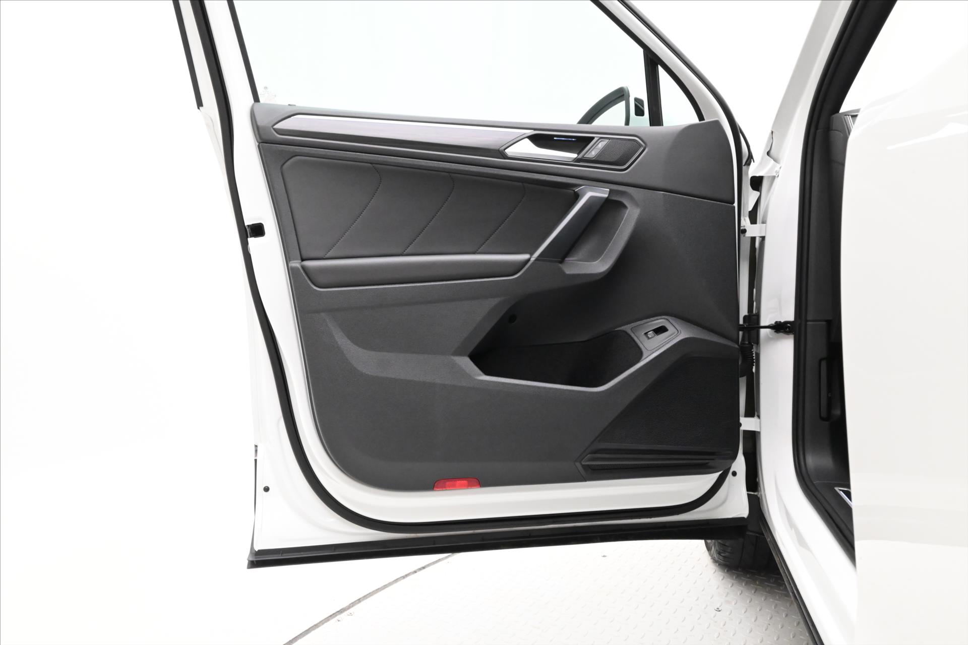 Hlavní fotografie vozu Seat Tarraco 2,0 TSI 140 kW DSG 4x4 Xcellence Záruka až 5 let (27)