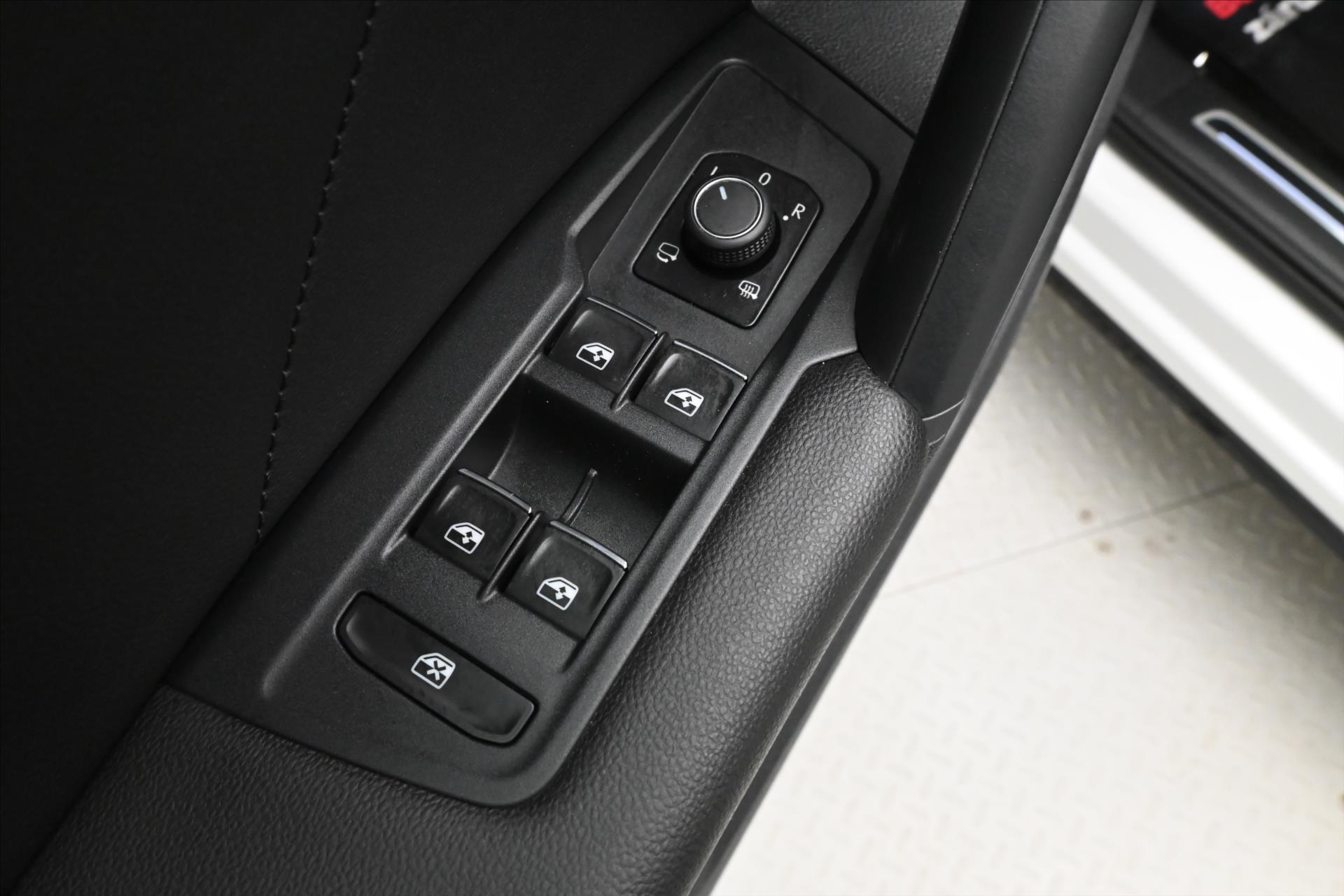 Hlavní fotografie vozu Seat Tarraco 2,0 TSI 140 kW DSG 4x4 Xcellence Záruka až 5 let (28)