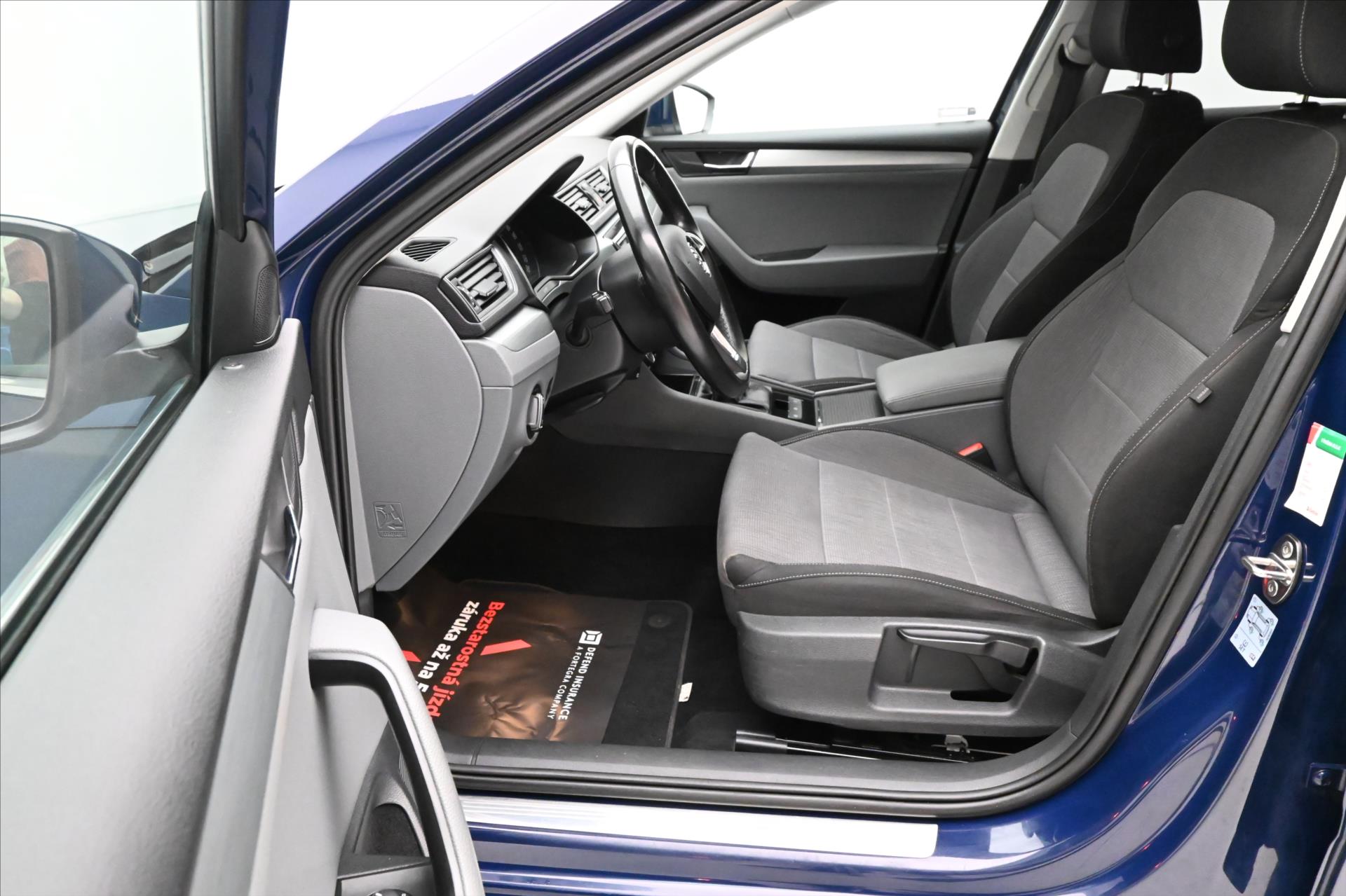 Hlavní fotografie vozu Škoda Superb 2,0 TDI 110 kW Ambition Tažné Záruka (12)