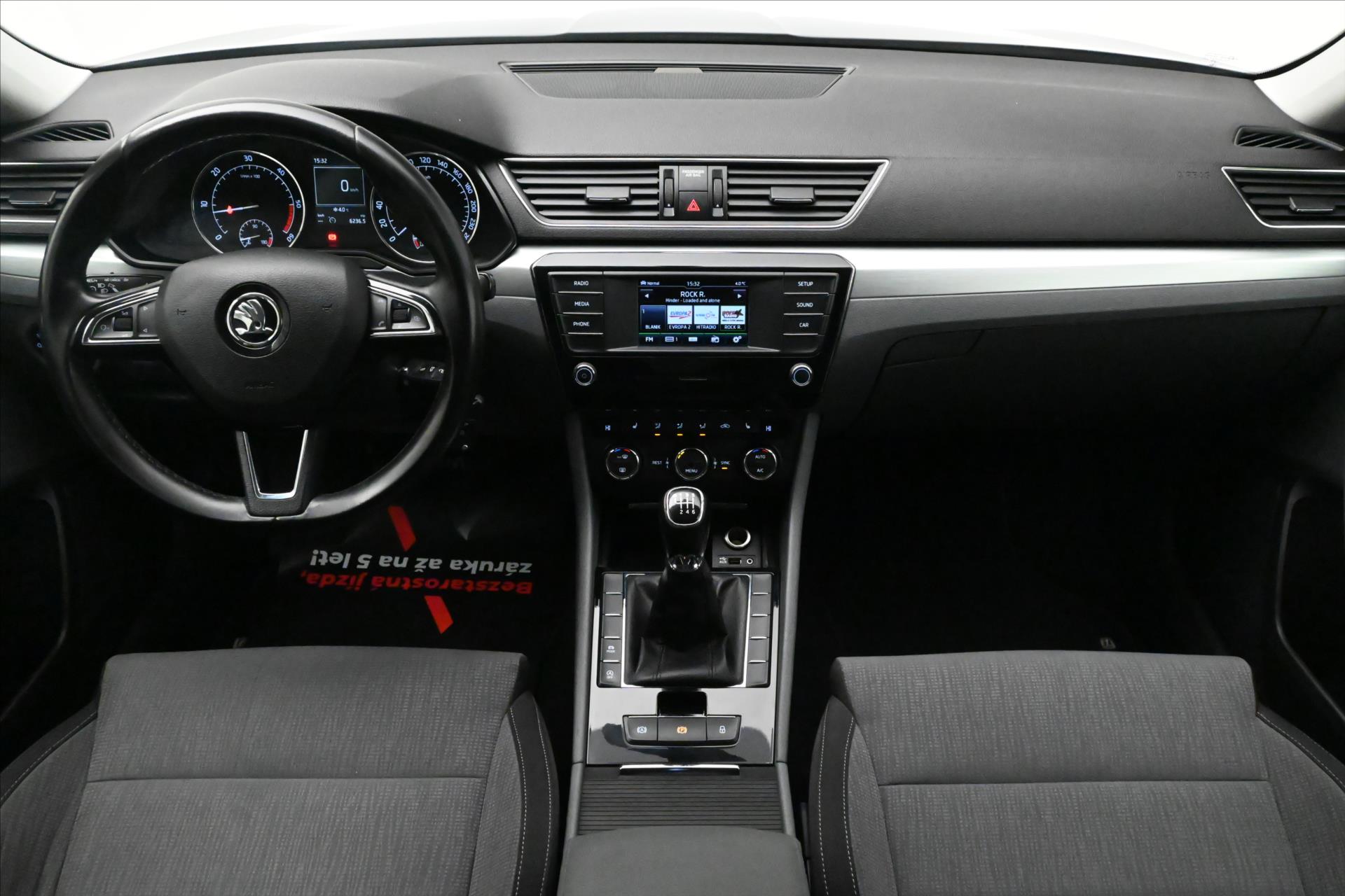 Hlavní fotografie vozu Škoda Superb 2,0 TDI 110 kW Ambition Tažné Záruka (14)