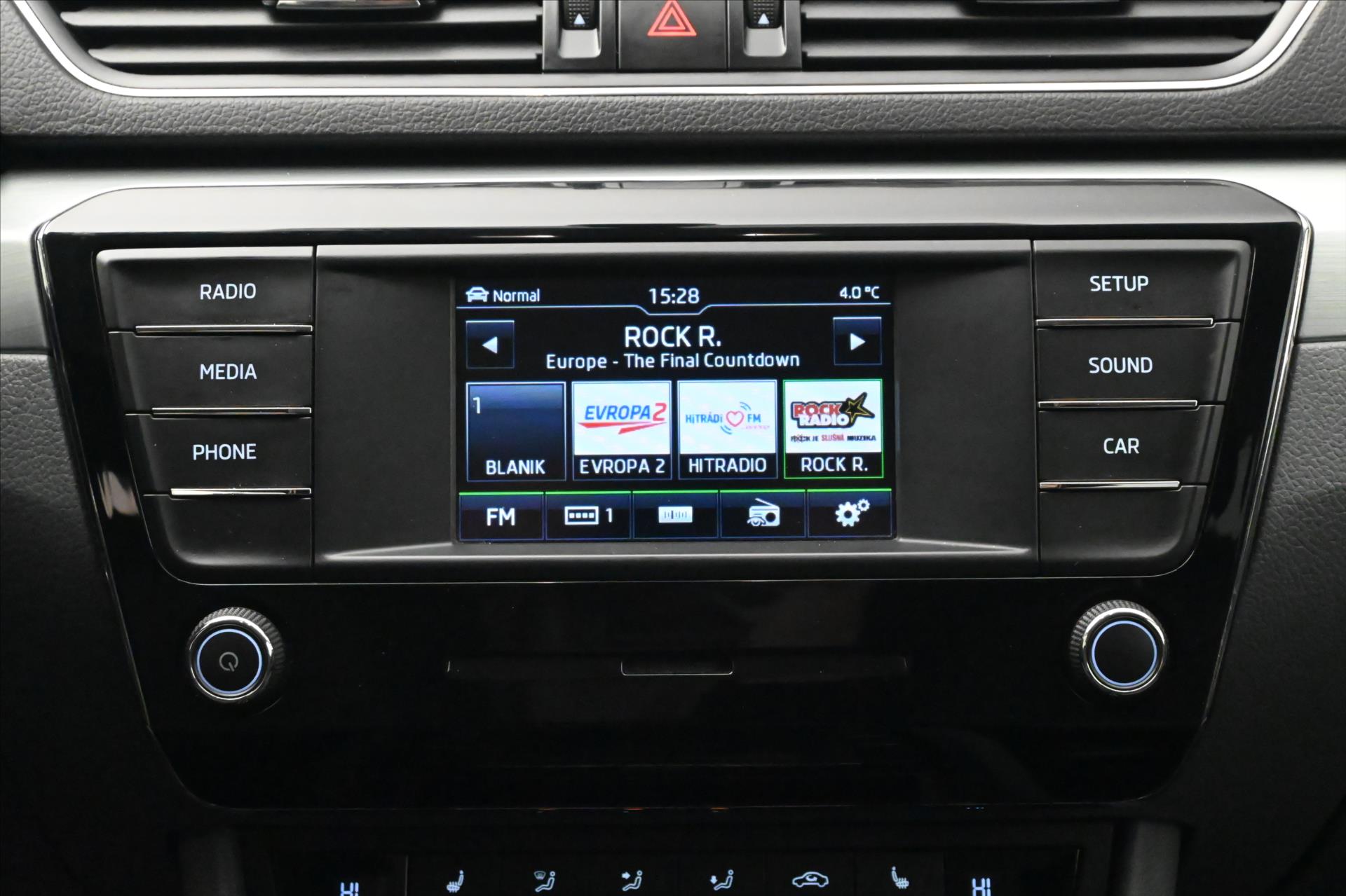 Hlavní fotografie vozu Škoda Superb 2,0 TDI 110 kW Ambition Tažné Záruka (18)