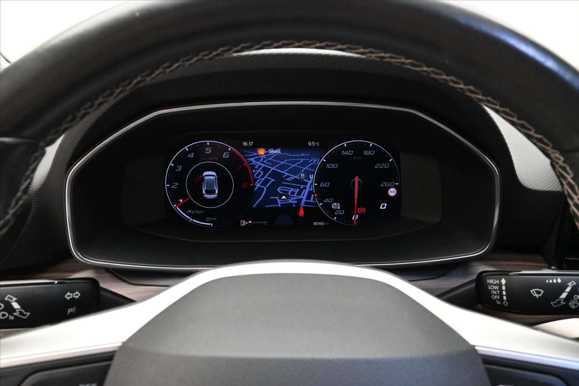 Hlavní fotografie vozu Seat Leon 1,5 FR TSI 110 kW LED Tažné Záruka až 5 let (16)