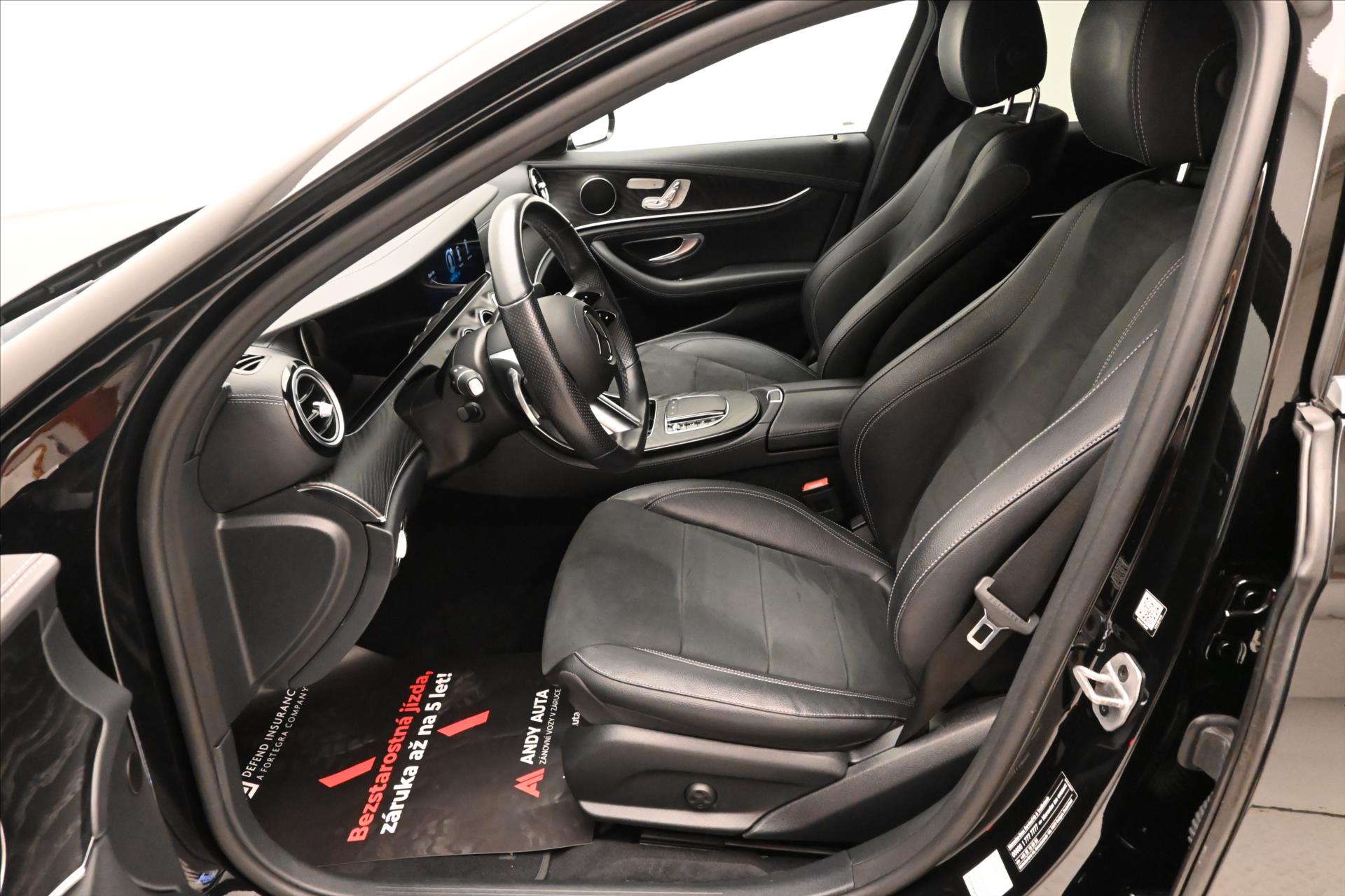 Hlavní fotografie vozu Mercedes-Benz Třídy E 2,0 220d 147kW AMGLINE Záruka až 5 let (13)