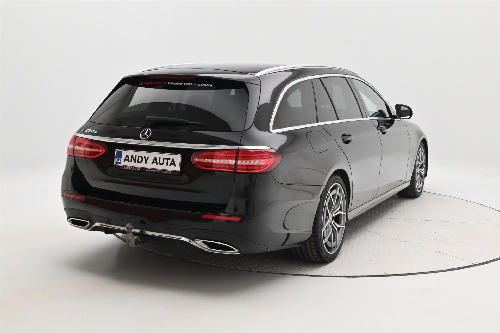 Hlavní fotografie vozu Mercedes-Benz Třídy E 2,0 220d 147kW AMGLINE Záruka až 5 let (5)