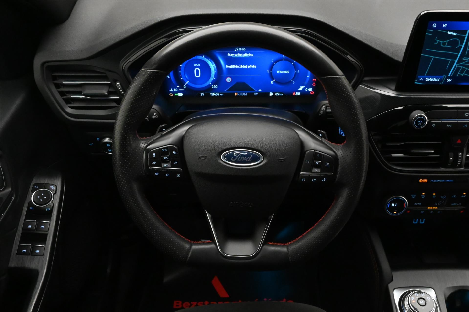 Hlavní fotografie vozu Ford Kuga 2,0 EcoBlue ST Line X AT8 4WD Záruka až 5 let (18)