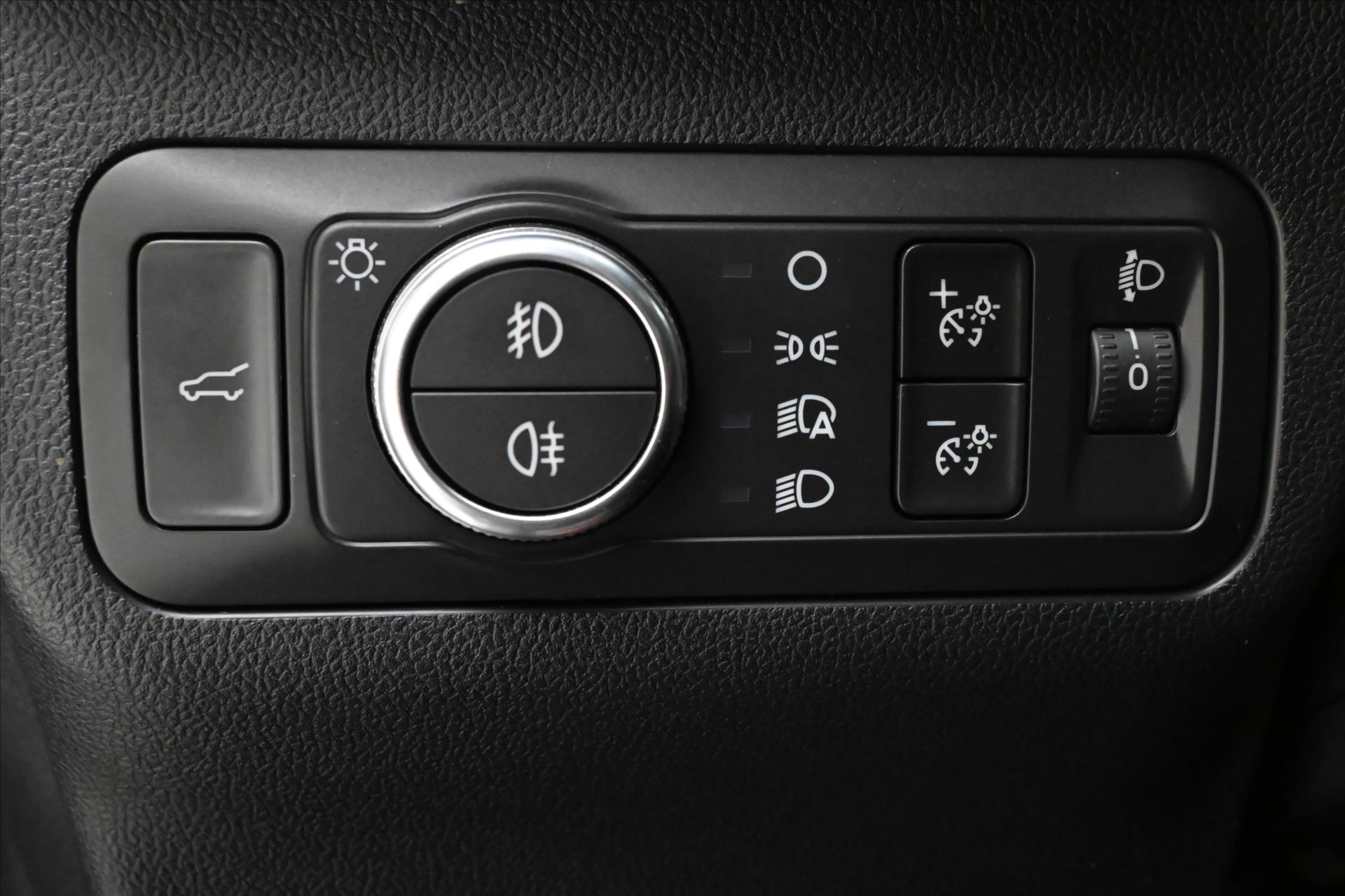 Hlavní fotografie vozu Ford Kuga 2,0 EcoBlue ST Line X AT8 4WD Záruka až 5 let (25)