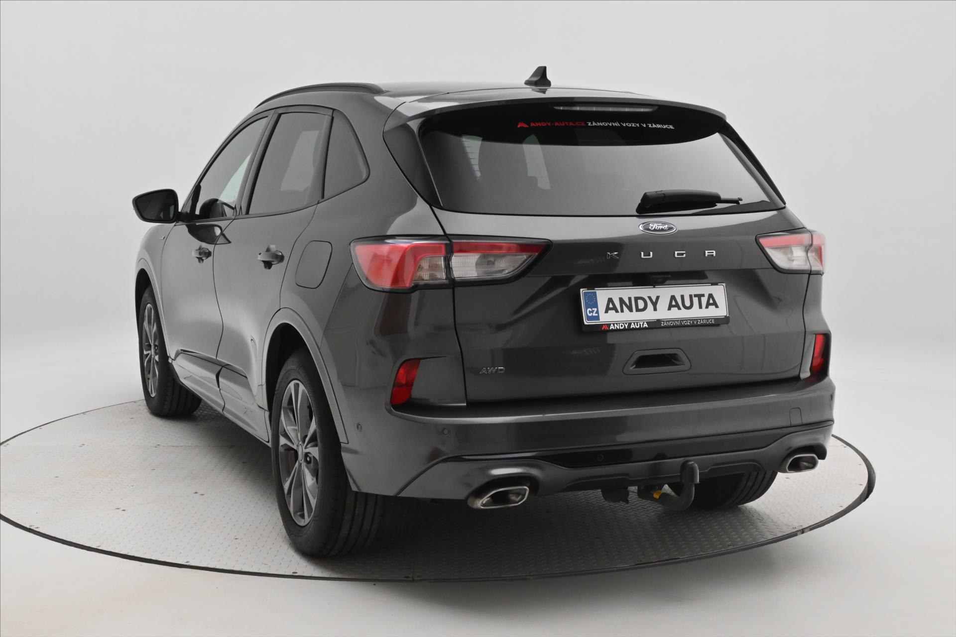 Hlavní fotografie vozu Ford Kuga 2,0 EcoBlue ST Line X AT8 4WD Záruka až 5 let (7)