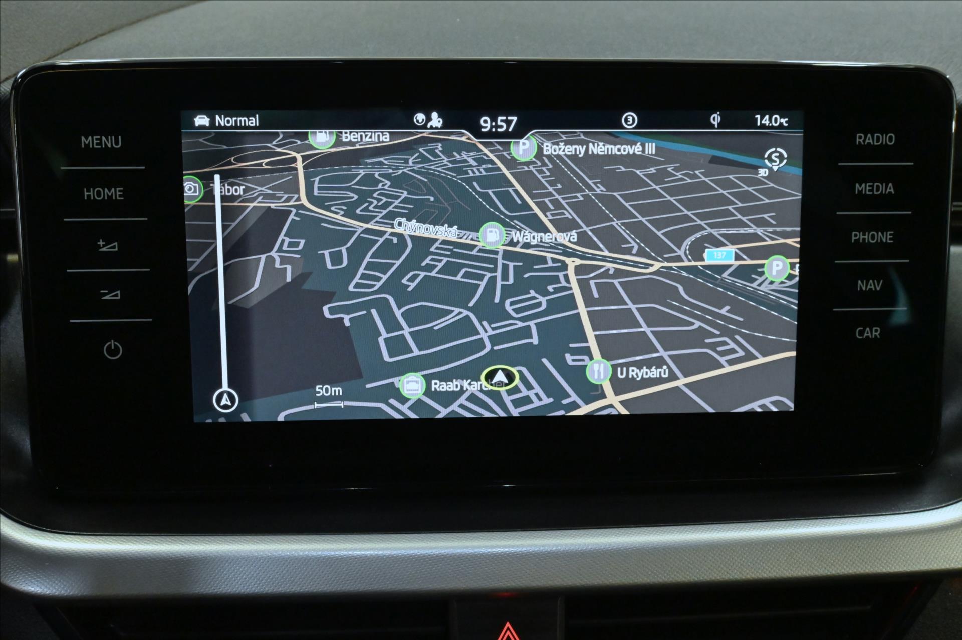 Hlavní fotografie vozu Škoda Kamiq 1,0 TSI 81 kW Sport Business Záruka až 5 let (19)